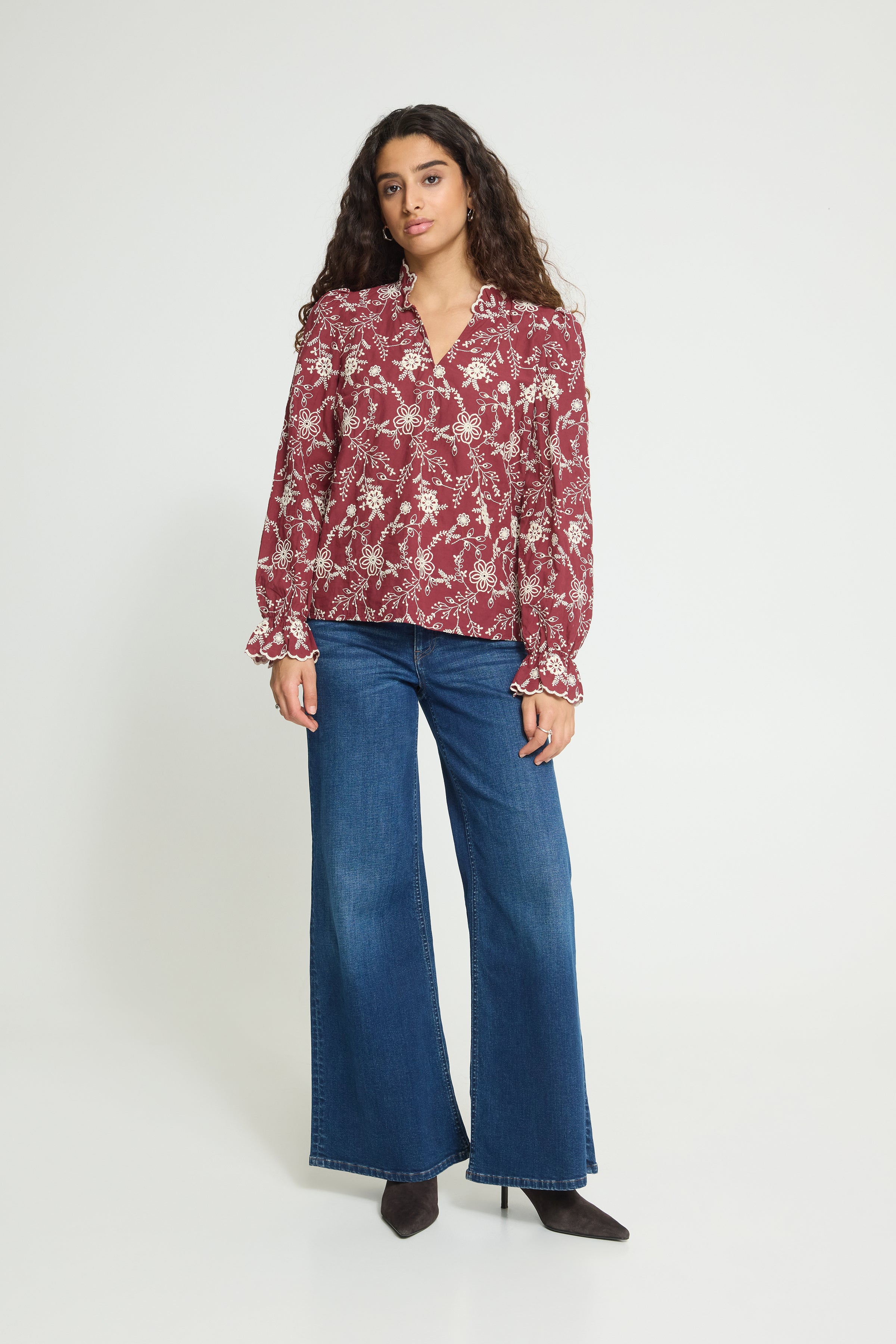 Finley Blouse (Wine)