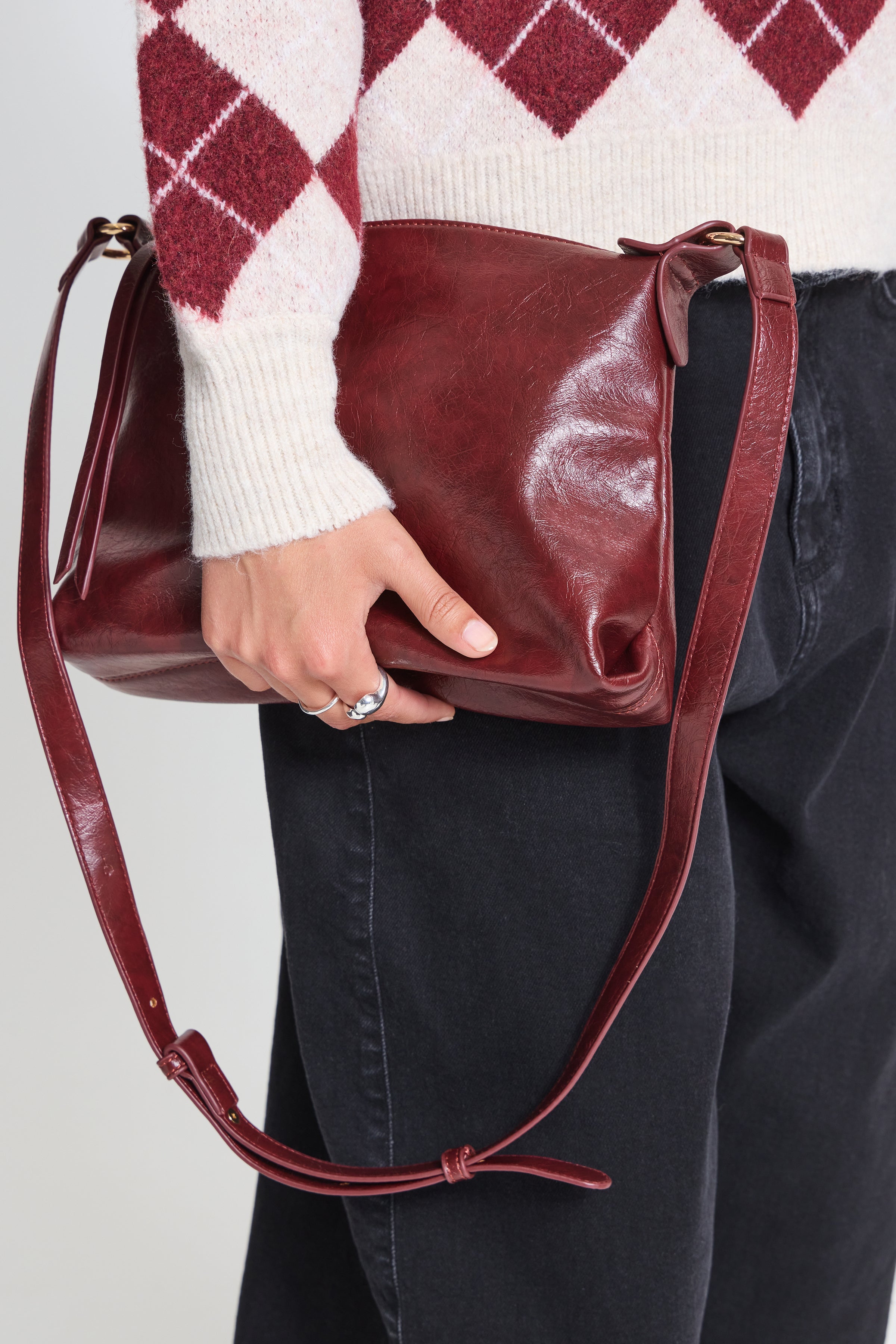 Olivia Bag (Wine)