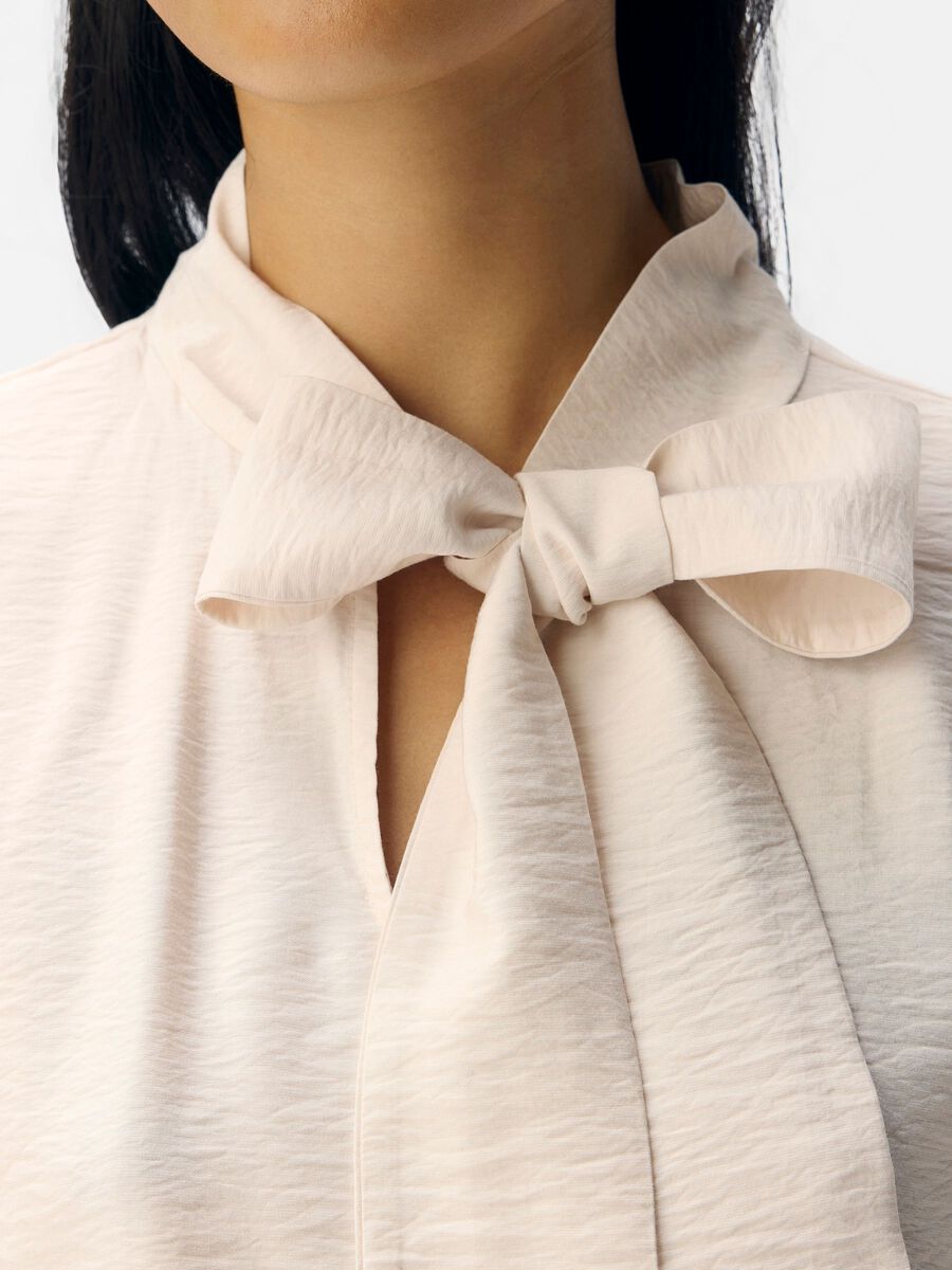 Jackie Bow Blouse (White Sand)