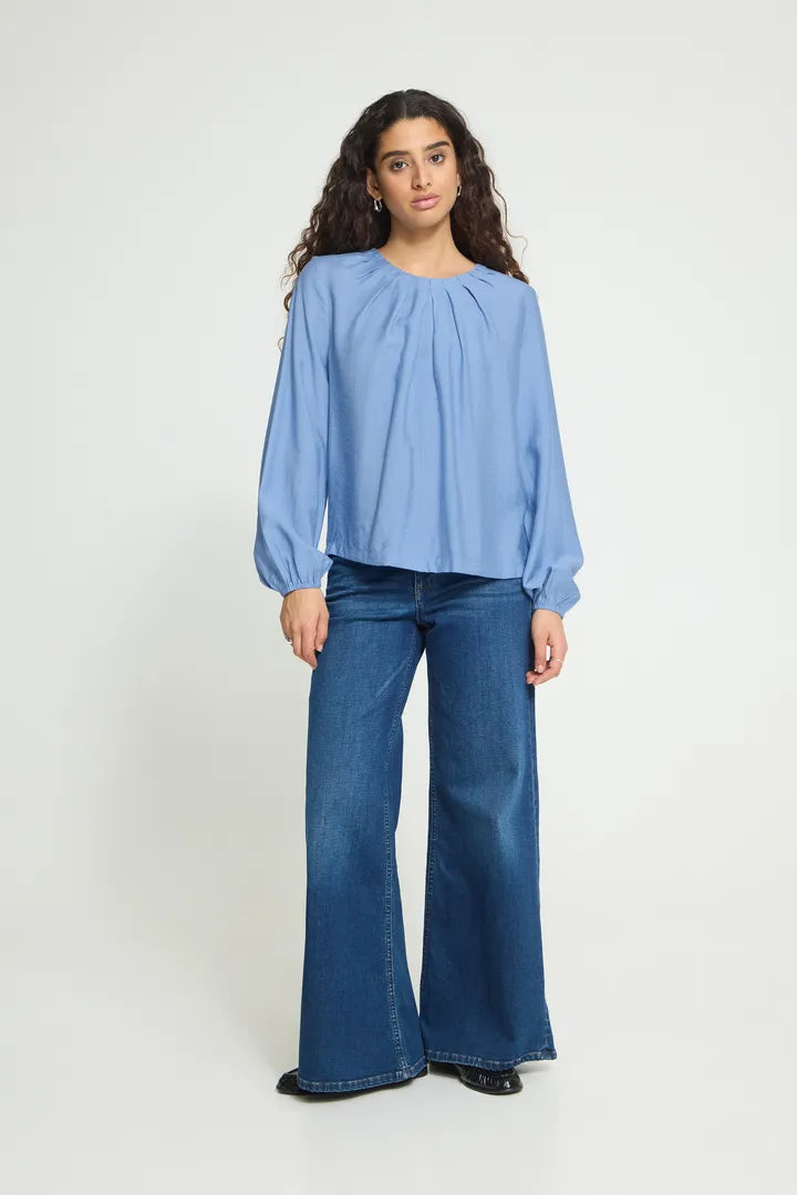 Melda Blouse (Allure)
