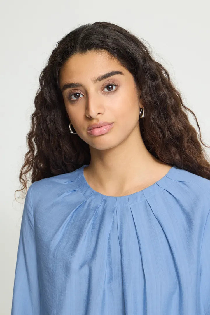 Melda Blouse (Allure)