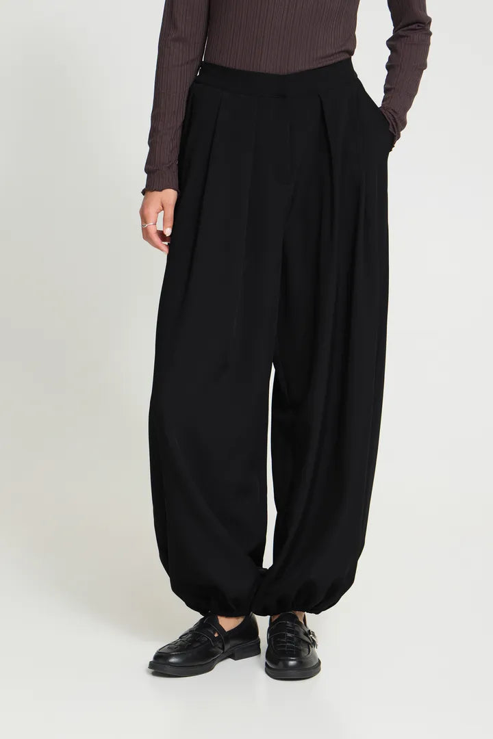 Fava Harem Pants (Black)