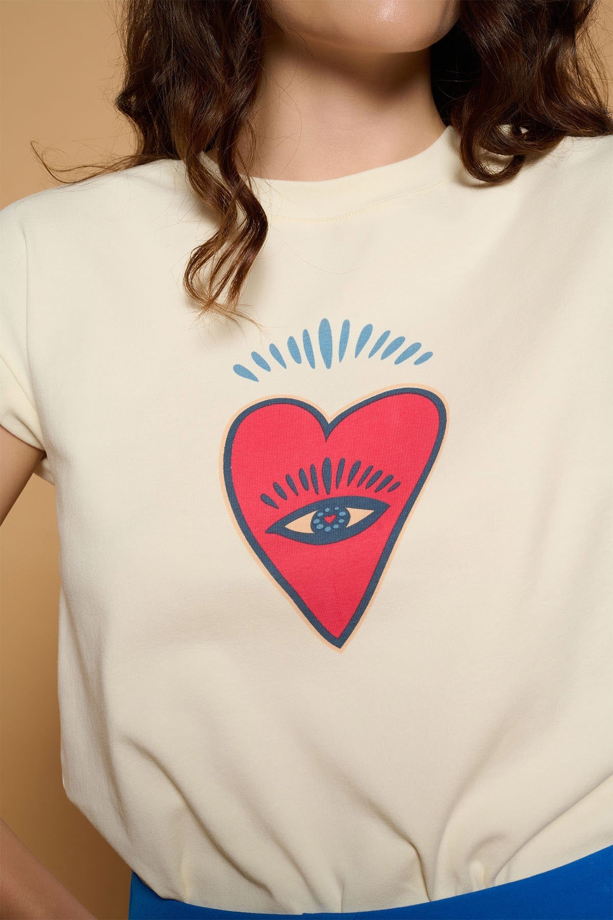 Holly T-Shirt (Cream)