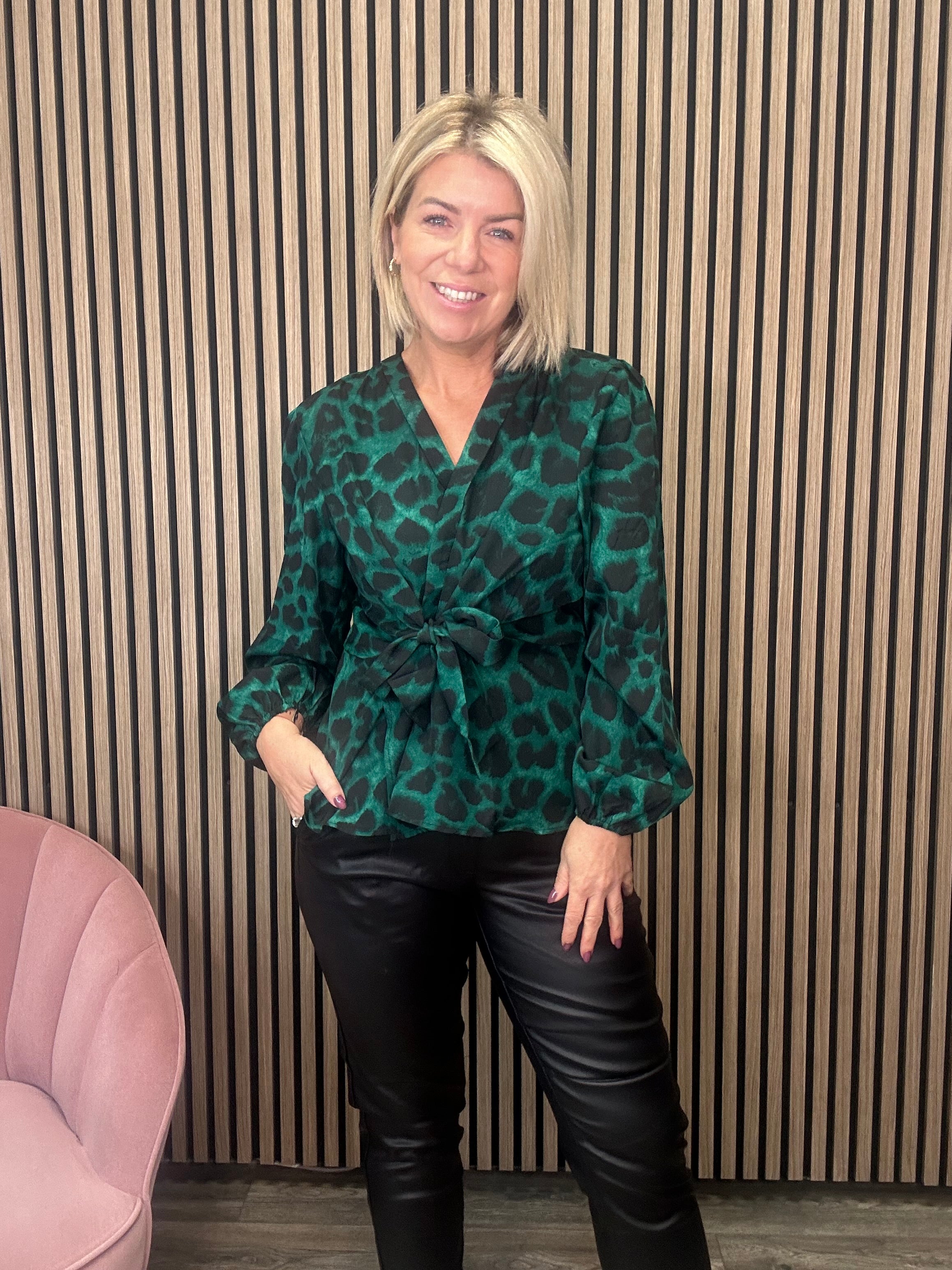 Brook Tie Front Top (Green/Animal)