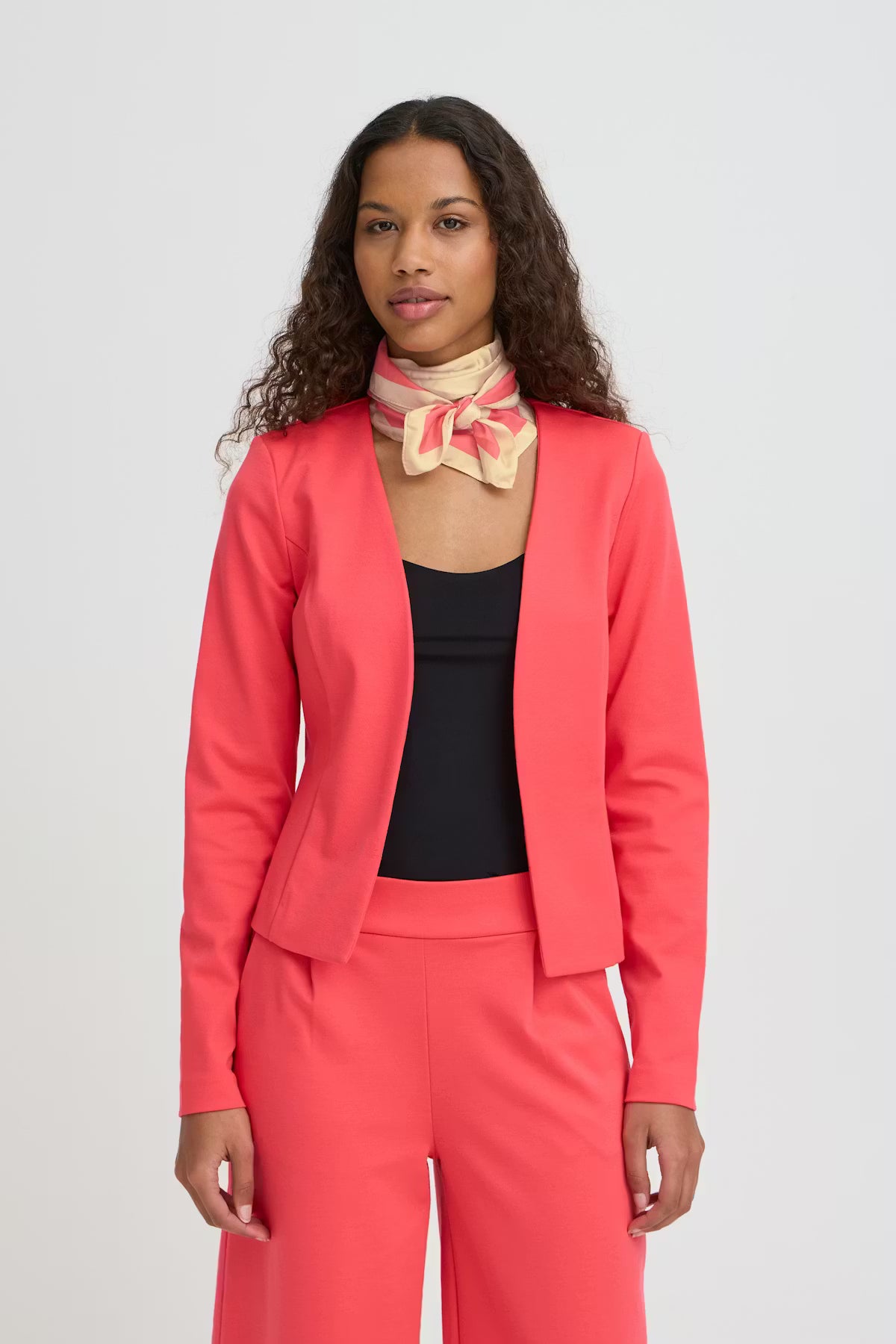 Ally Neck Scarf (Teaberry)