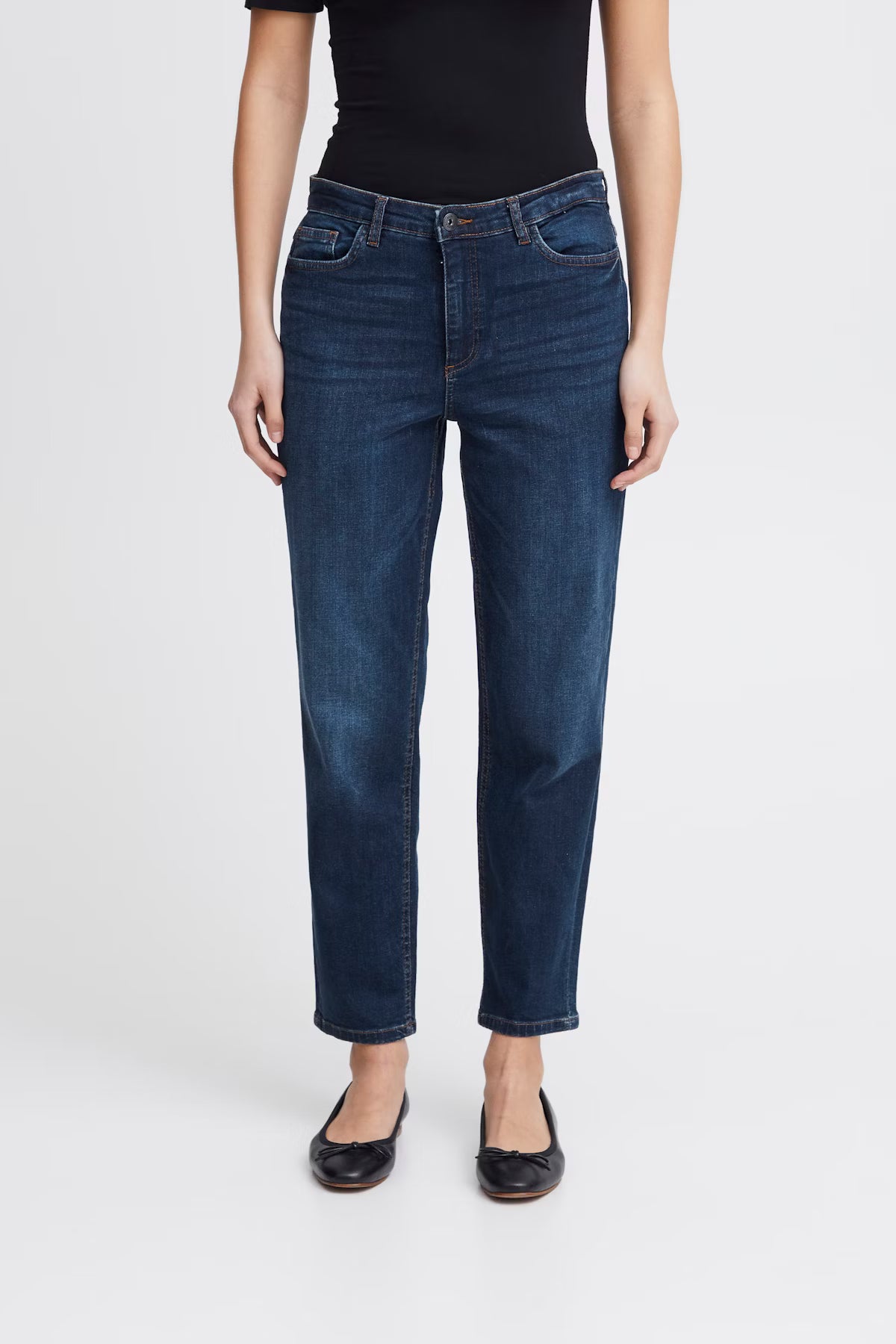 Iggy Straight Leg Cropped Jeans (Dark Blue)
