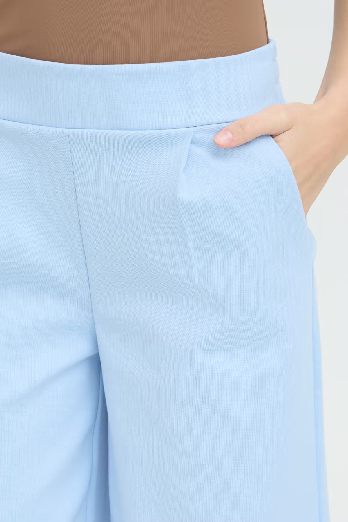 Kate Cropped Wide Leg Pants (Powder Blue)