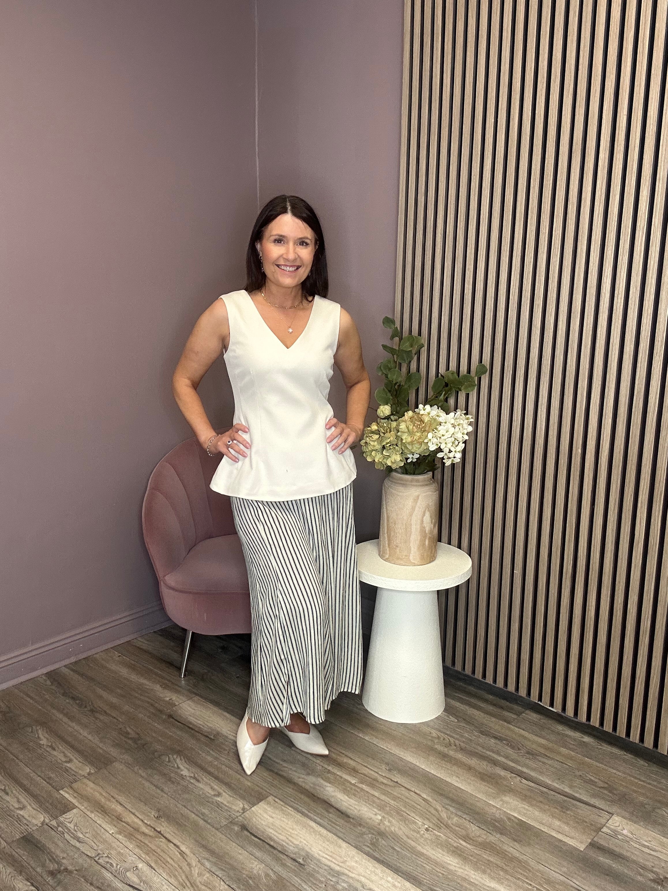 Riley Midi Skirt (Total Eclipse)