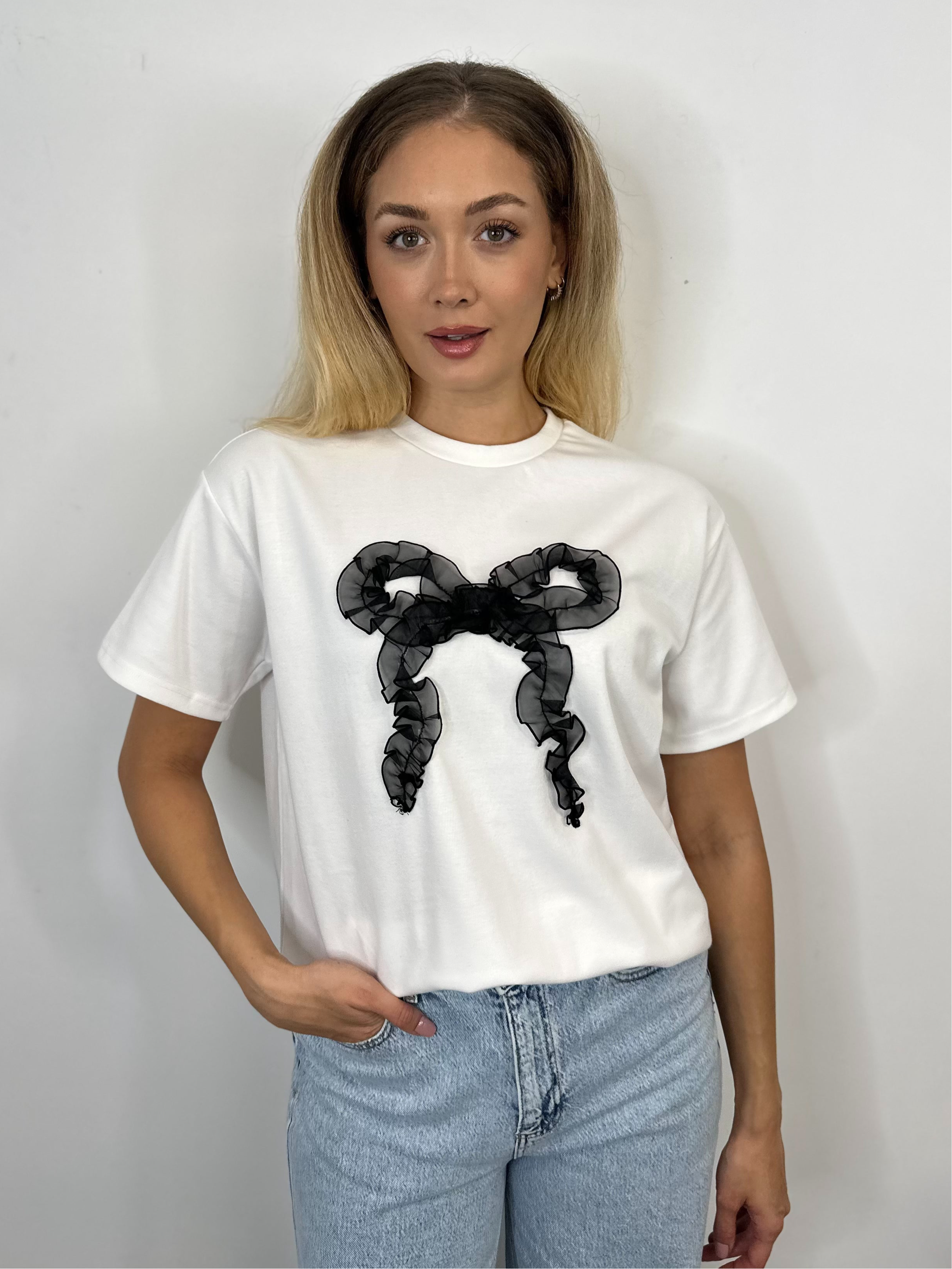 Bella Bow T-Shirt (Bright White/Black Bow)