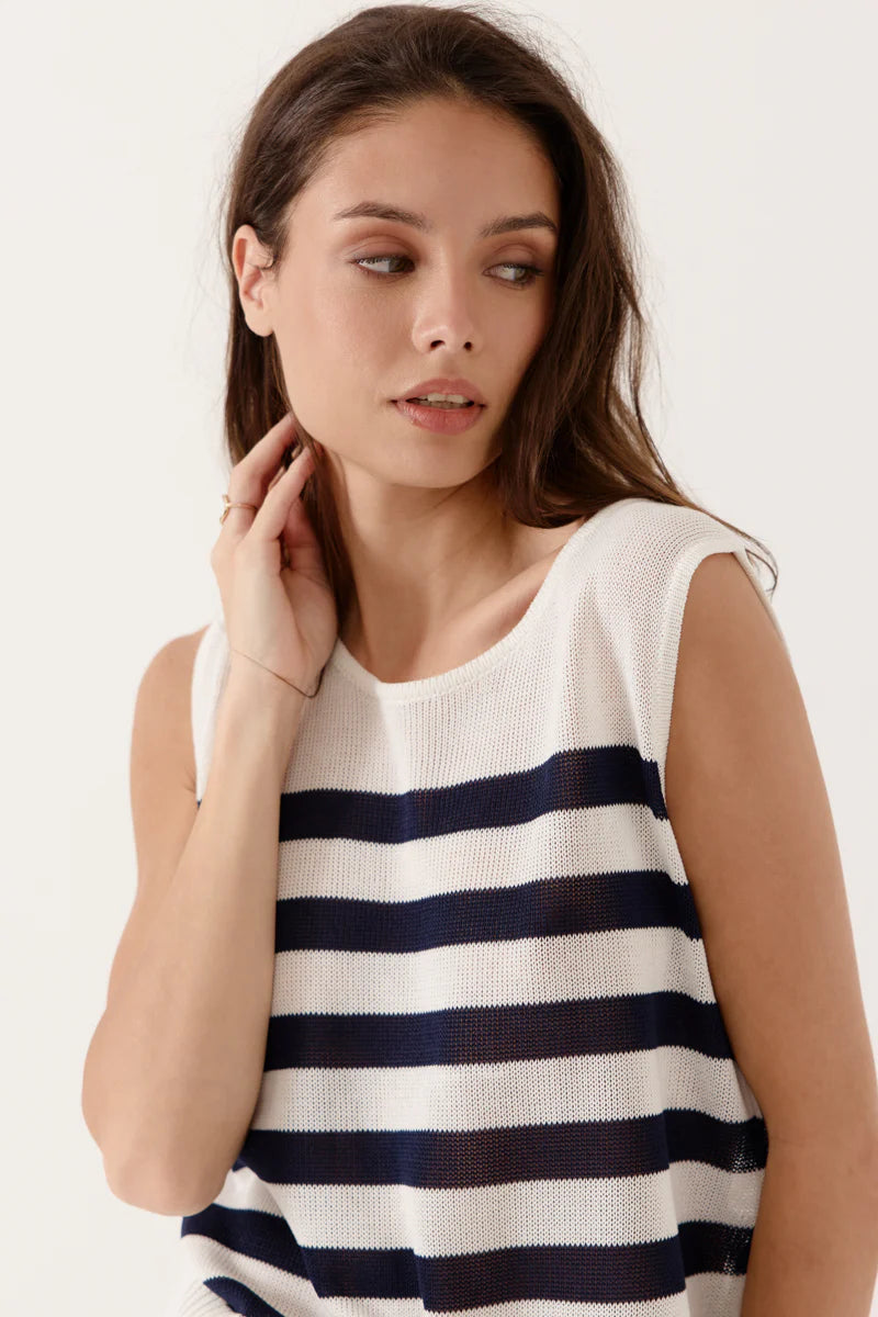 Meralie Knit Top (Navy)