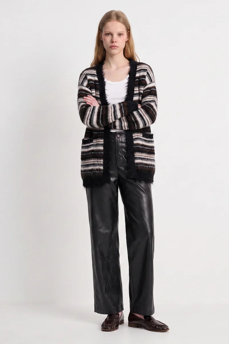 Loraura Cardigan (Black)