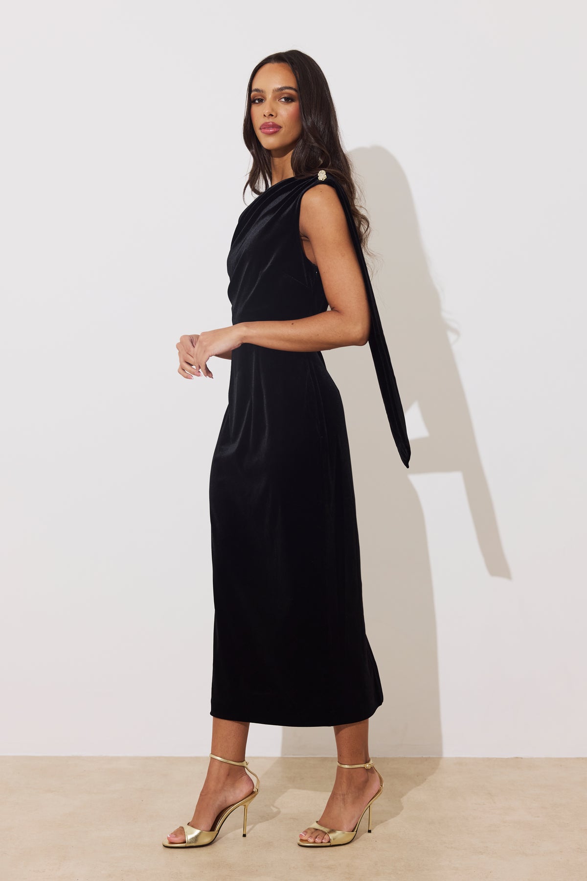 Eleni Velvet Drape Midi Dress (Black)