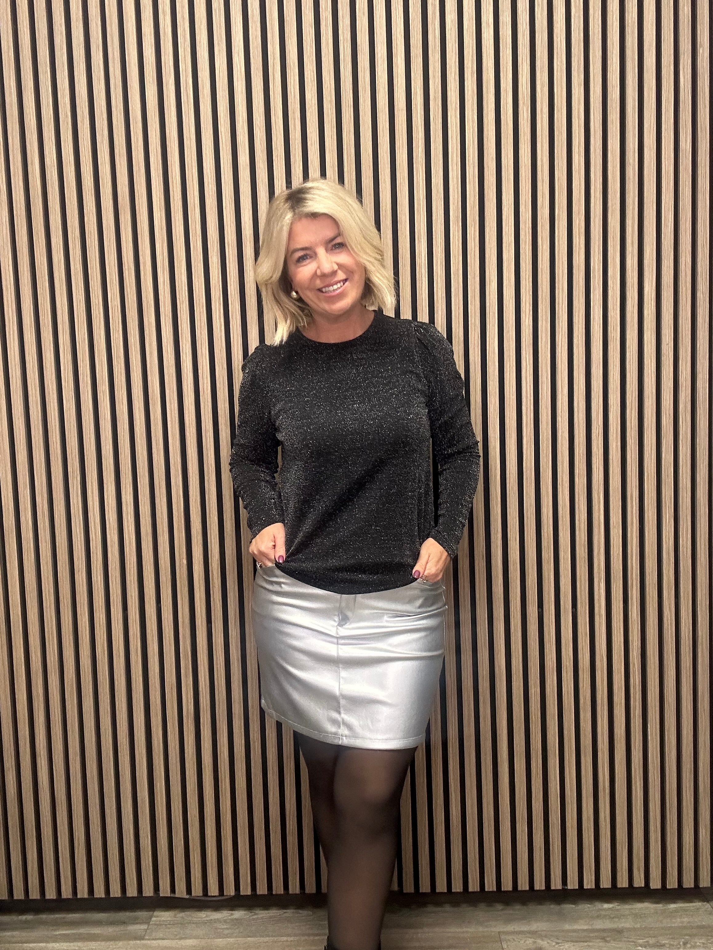 Leina Glitter Top (Black Beauty/Silver)