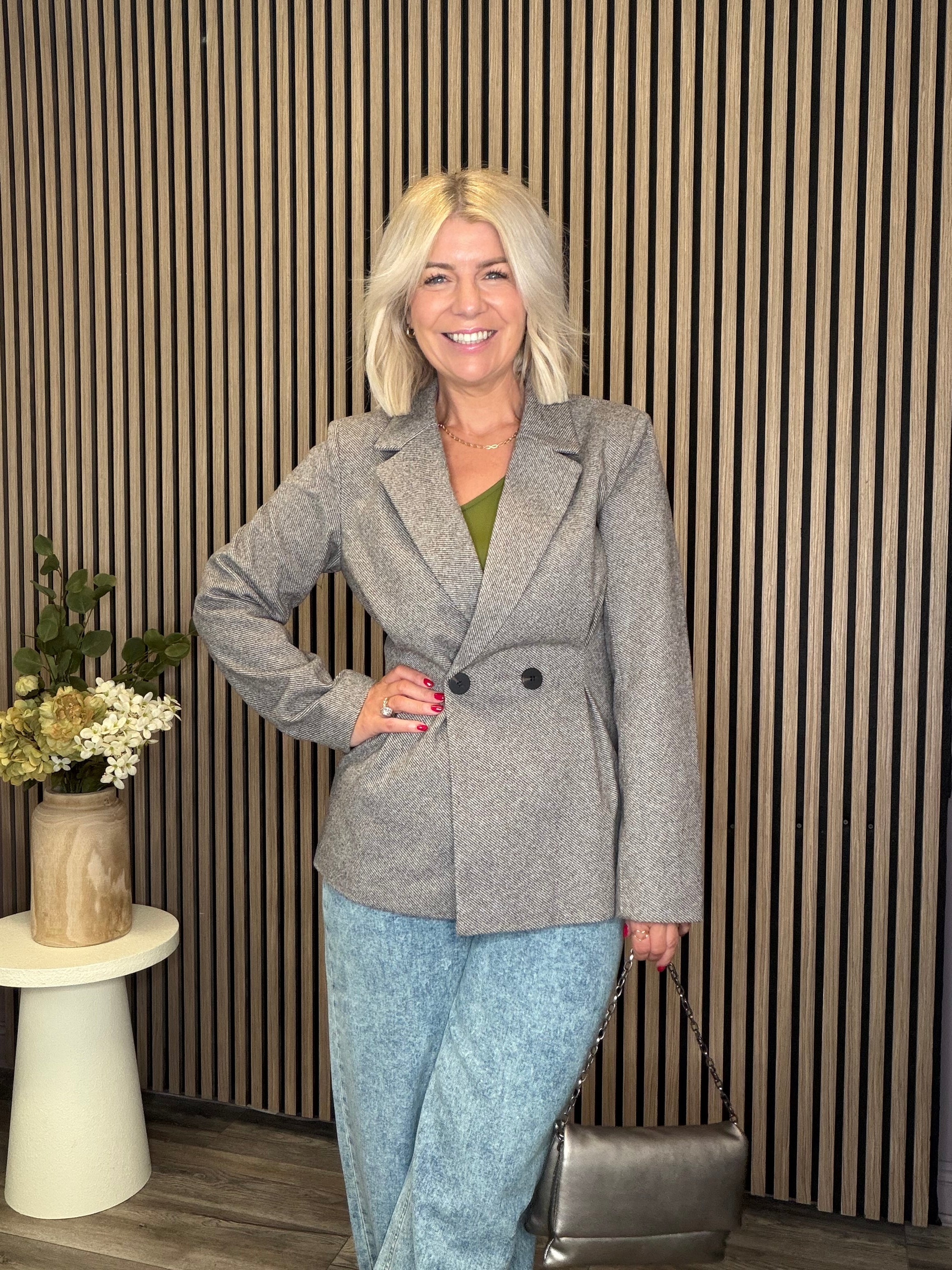 Leanne Blazer (Coffee Bean/Birch)