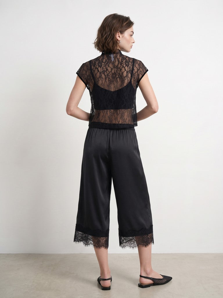 Leah Bermuda Pants (Black)