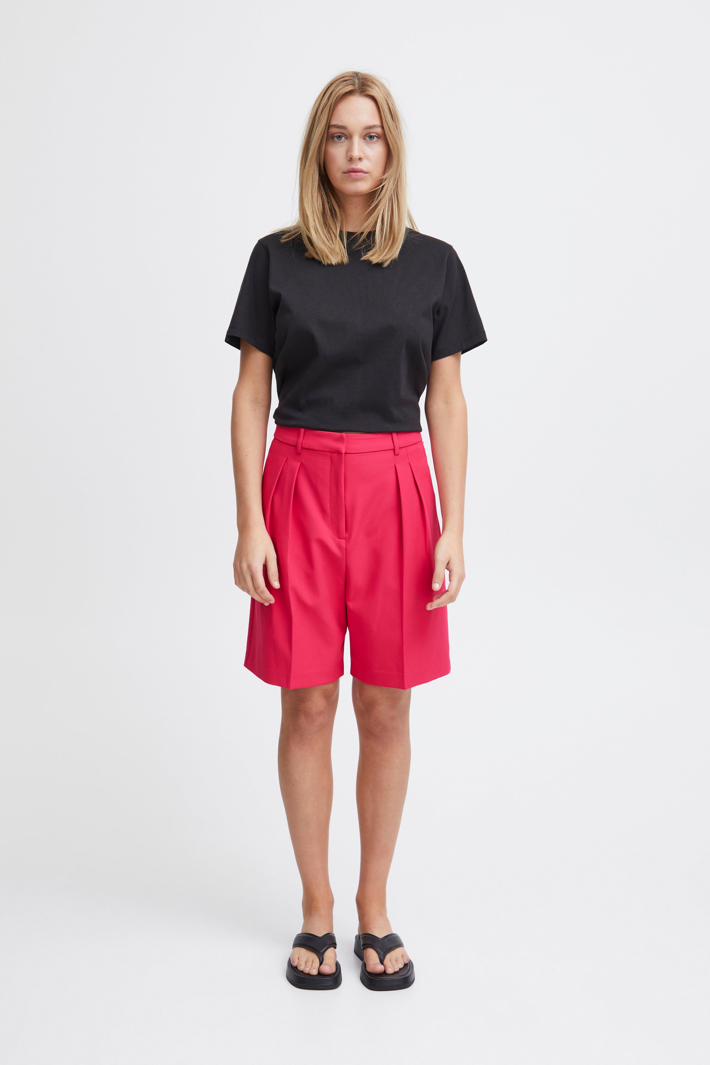 HELIX HIGH WAIST SHORTS (LOVE POTION)