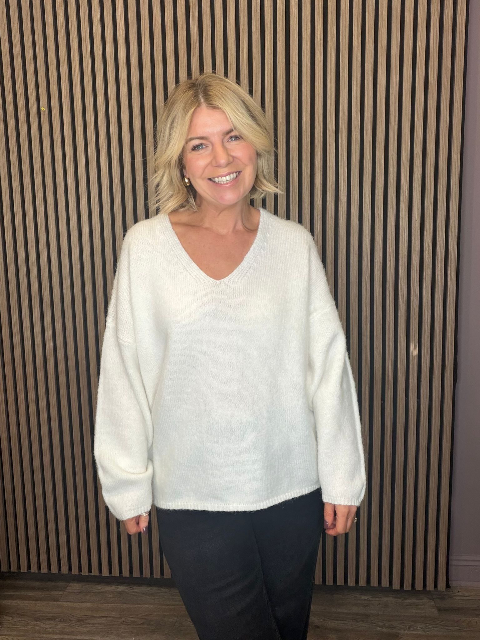 Pam Oversize Knit Jumper (Cloud Dancer)