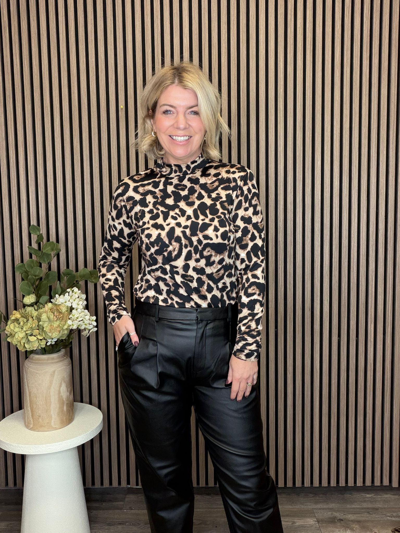 Ina High Neck Top (Black/Big Leo)