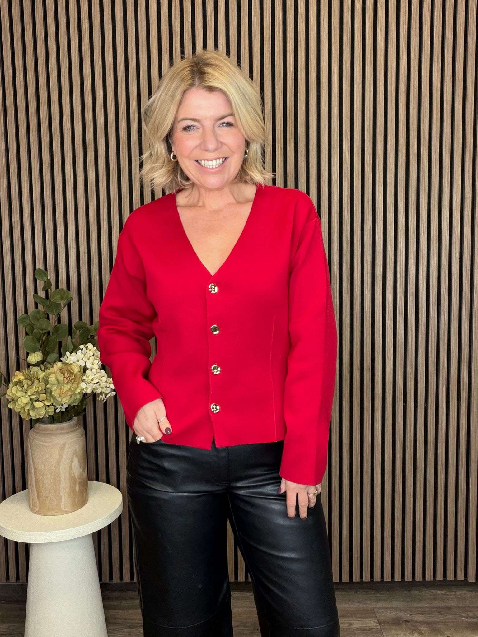 Ursula Cardigan (Jester Red)