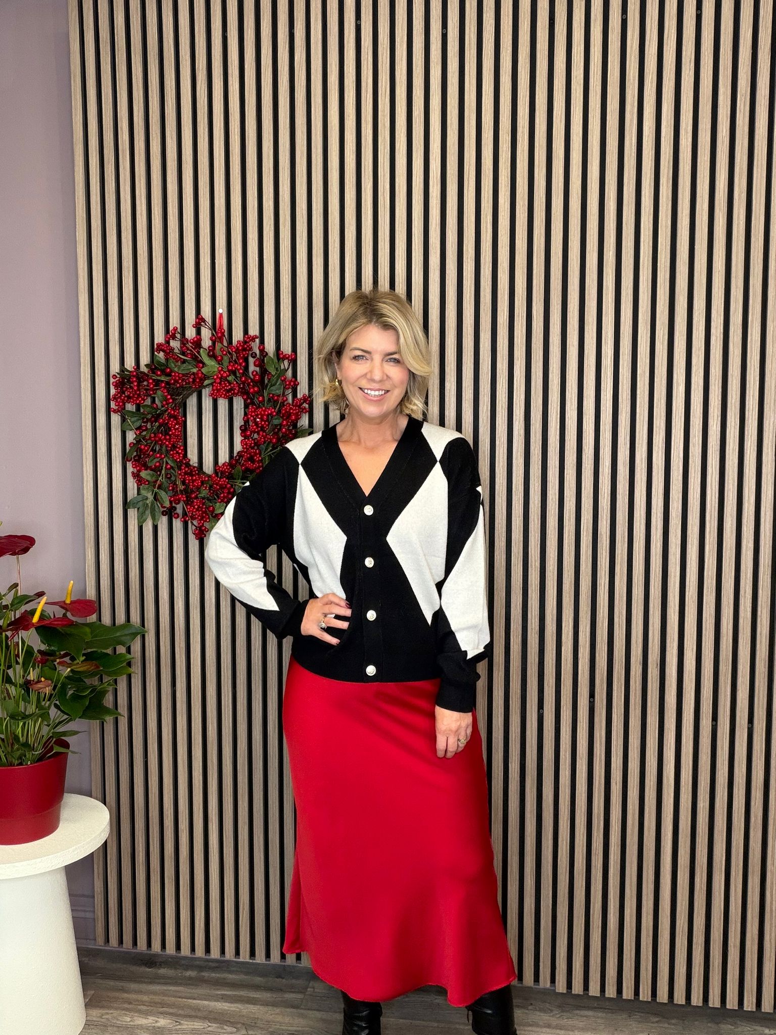 Diamond Cardigan (Black Beauty/Birch)