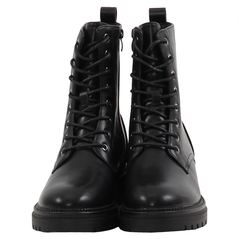 Mona Flat Boot (Black)