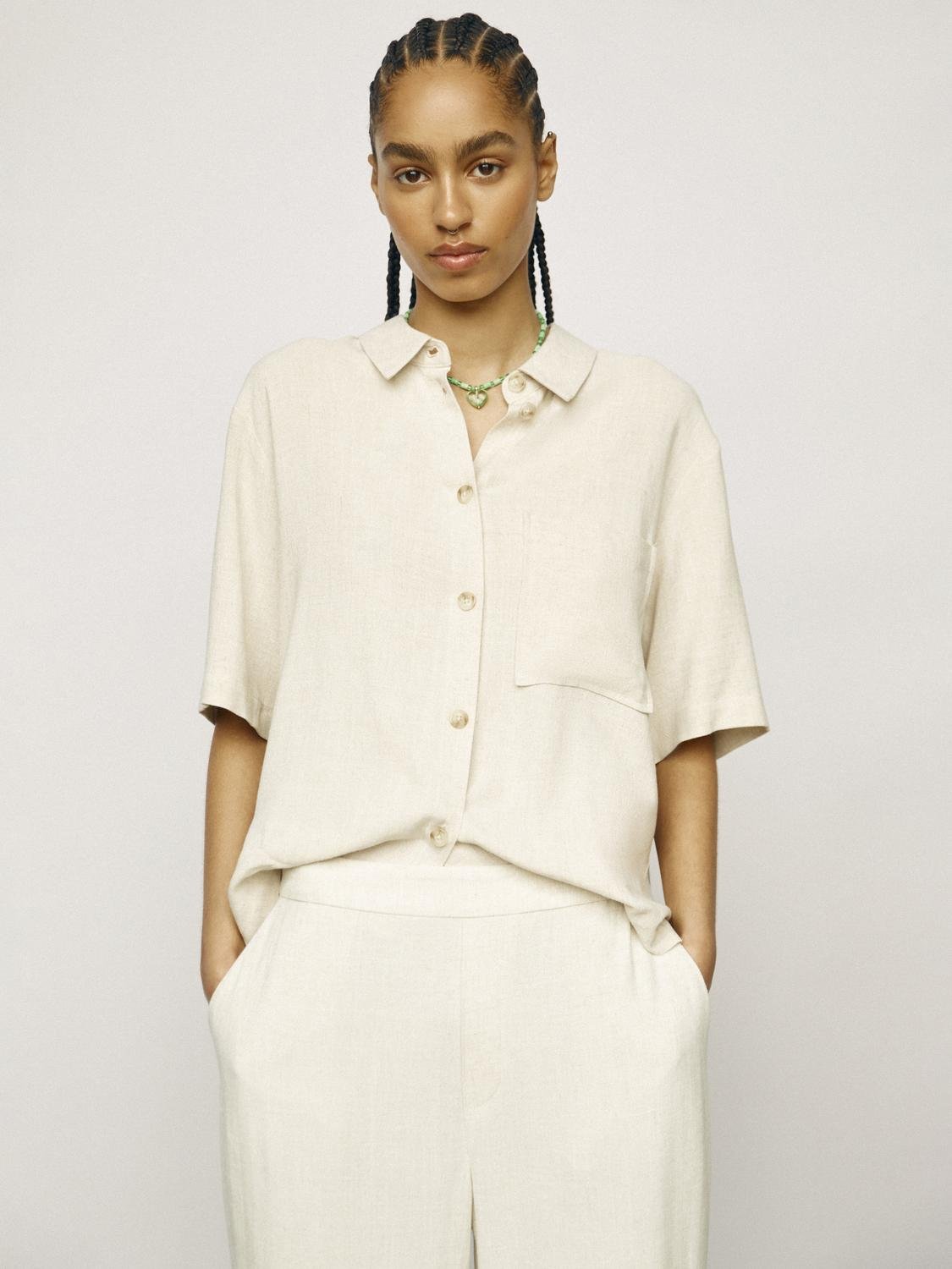 Sanne Linen Blend Short Sleeve Shirt (Sandshell)
