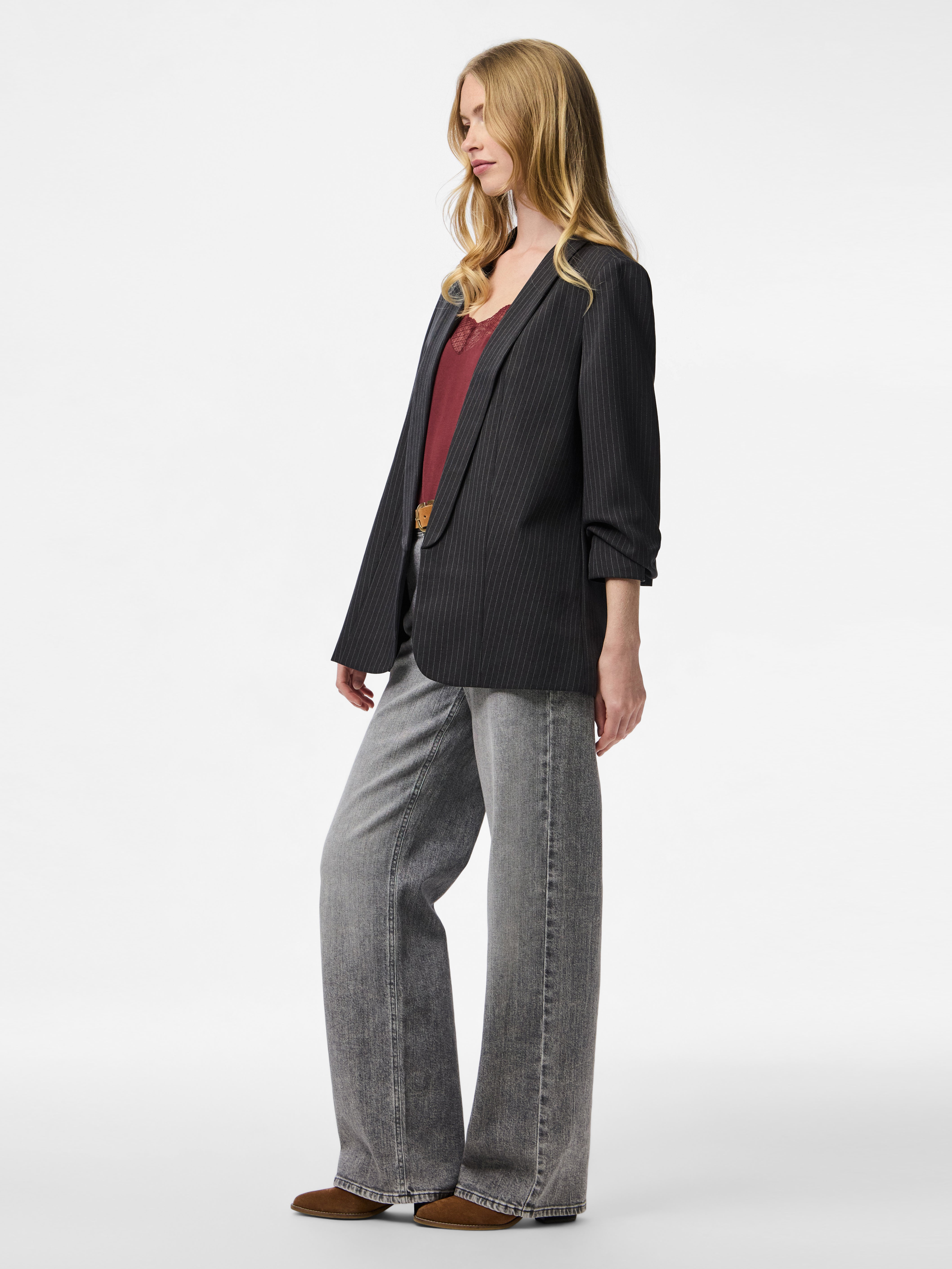 Della Pinstripe Blazer (Magnet/Cloud Dancer)