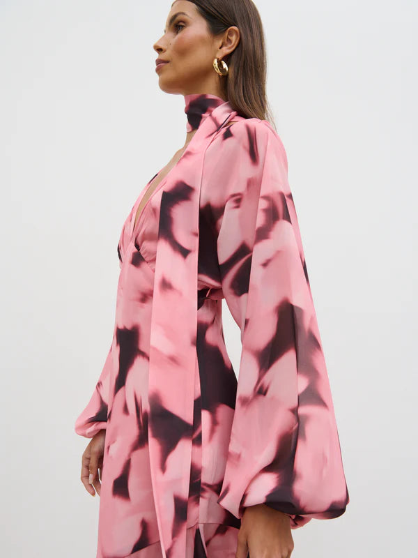 Petula Batwing Scarf Maxi Dress (Blush Watercolour)