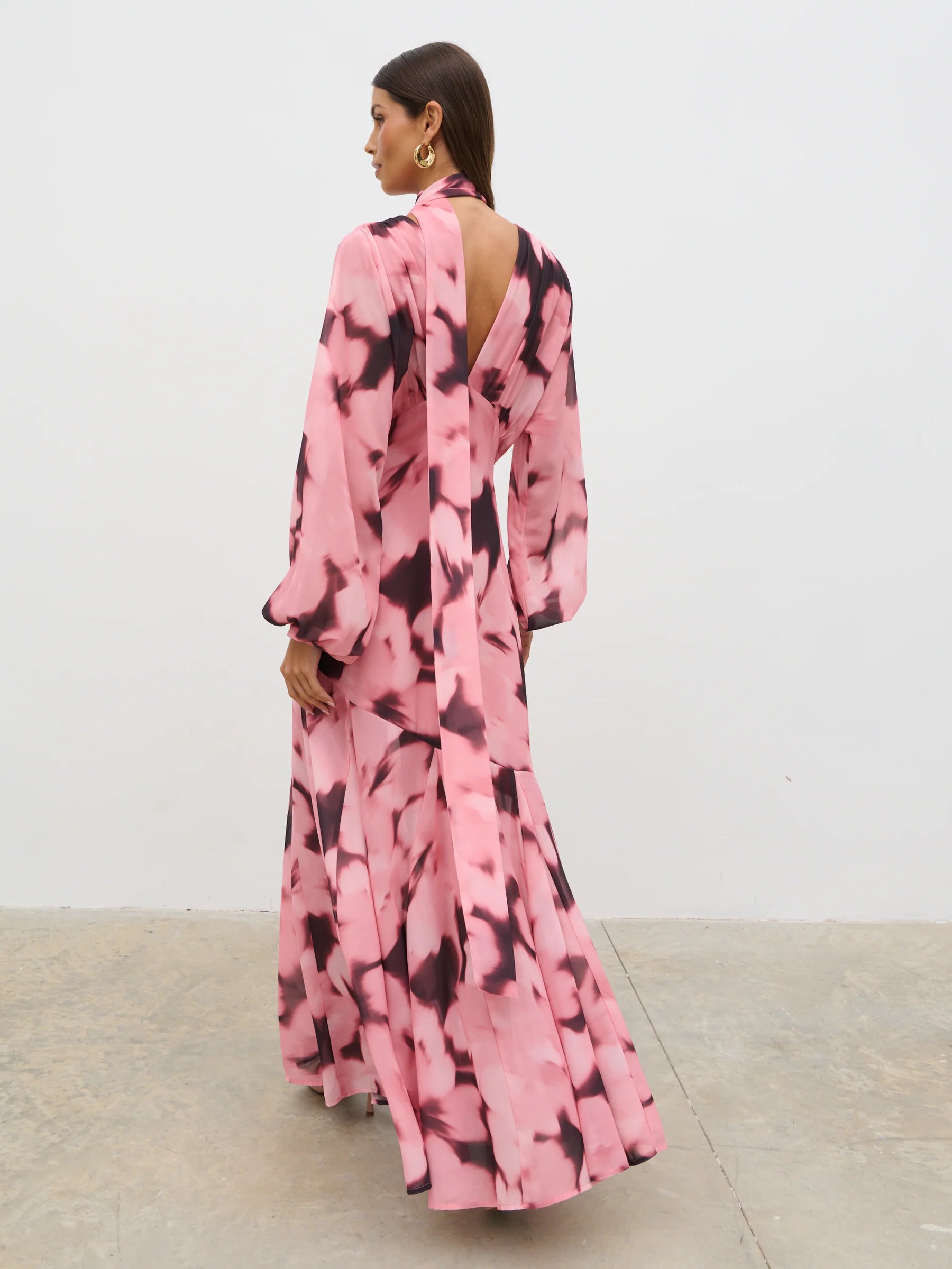 Petula Batwing Scarf Maxi Dress (Blush Watercolour)