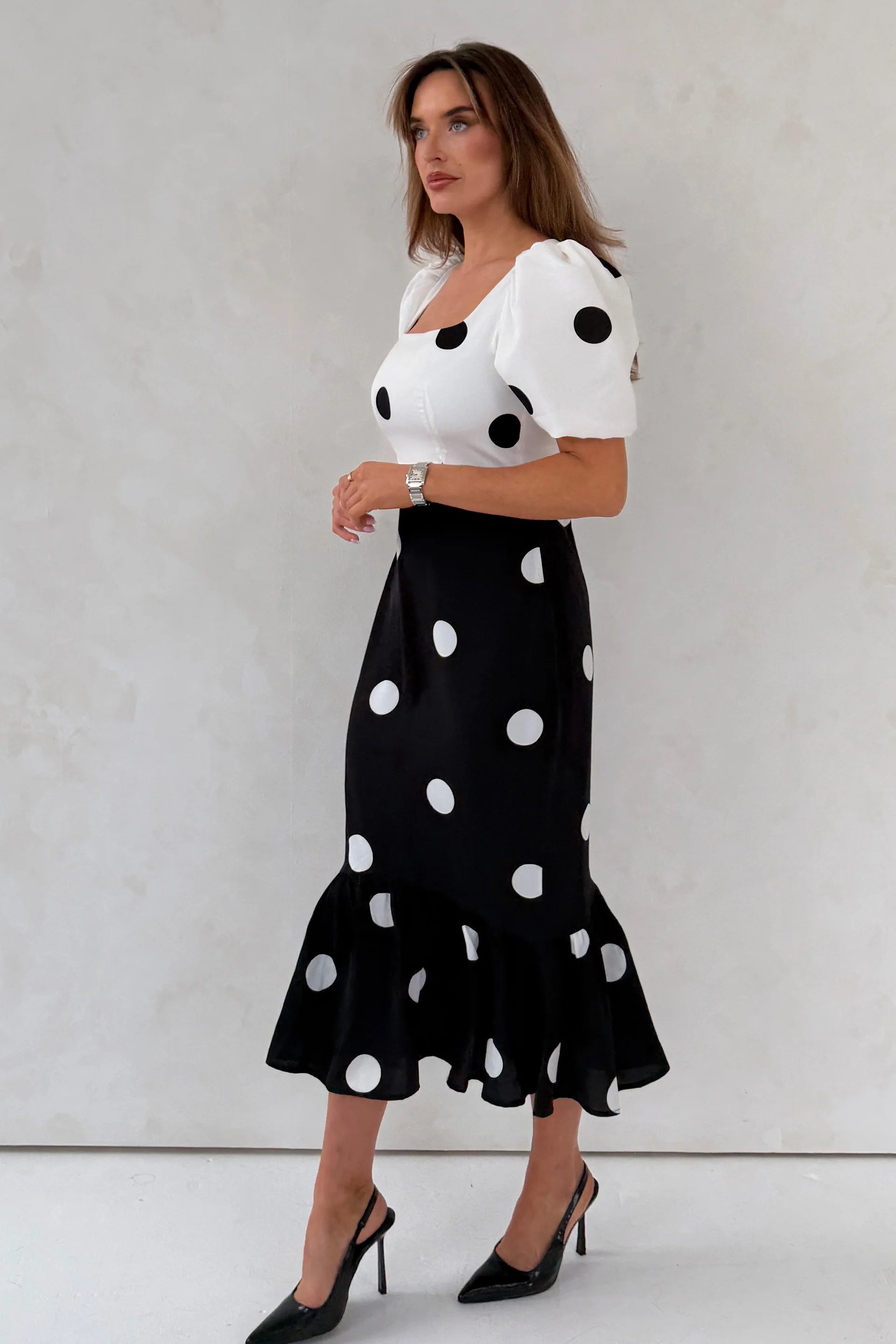 Jennifer Contrast Spot Midi Dress (Black/White)