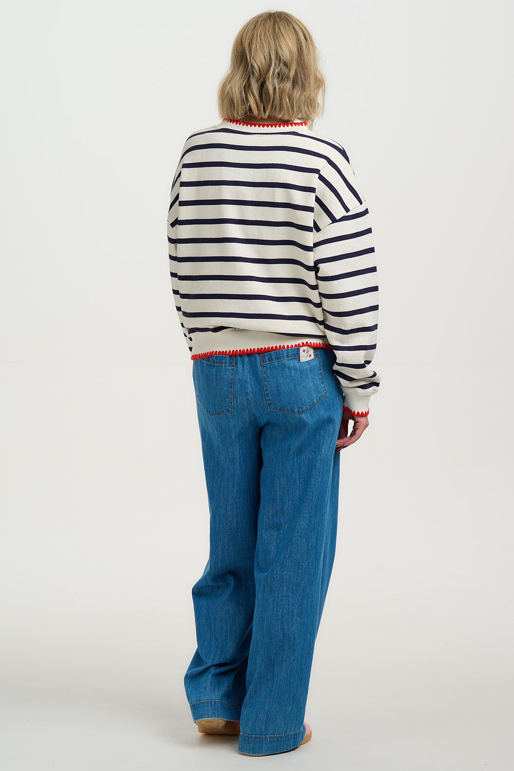 Noah Sweatshirt (Off White/Navy)