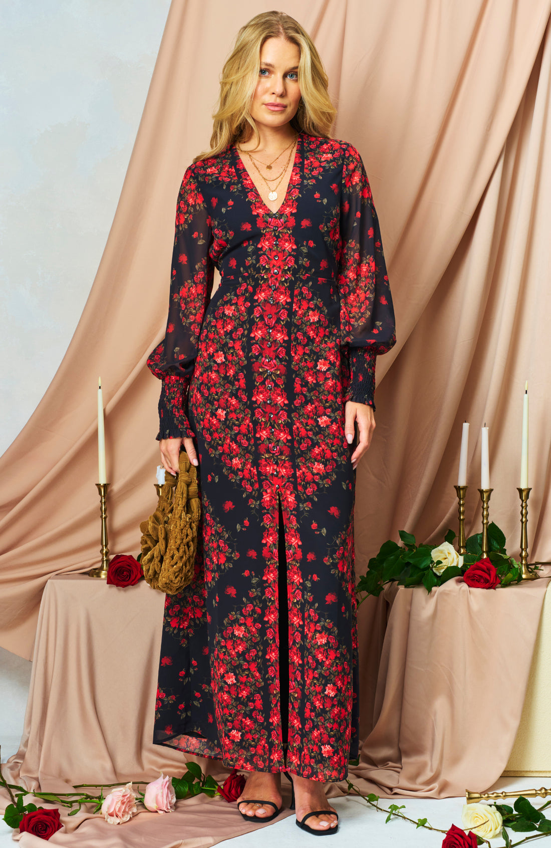 The Adelita Blouson Sleeve Front Split Maxi Dress (Black)