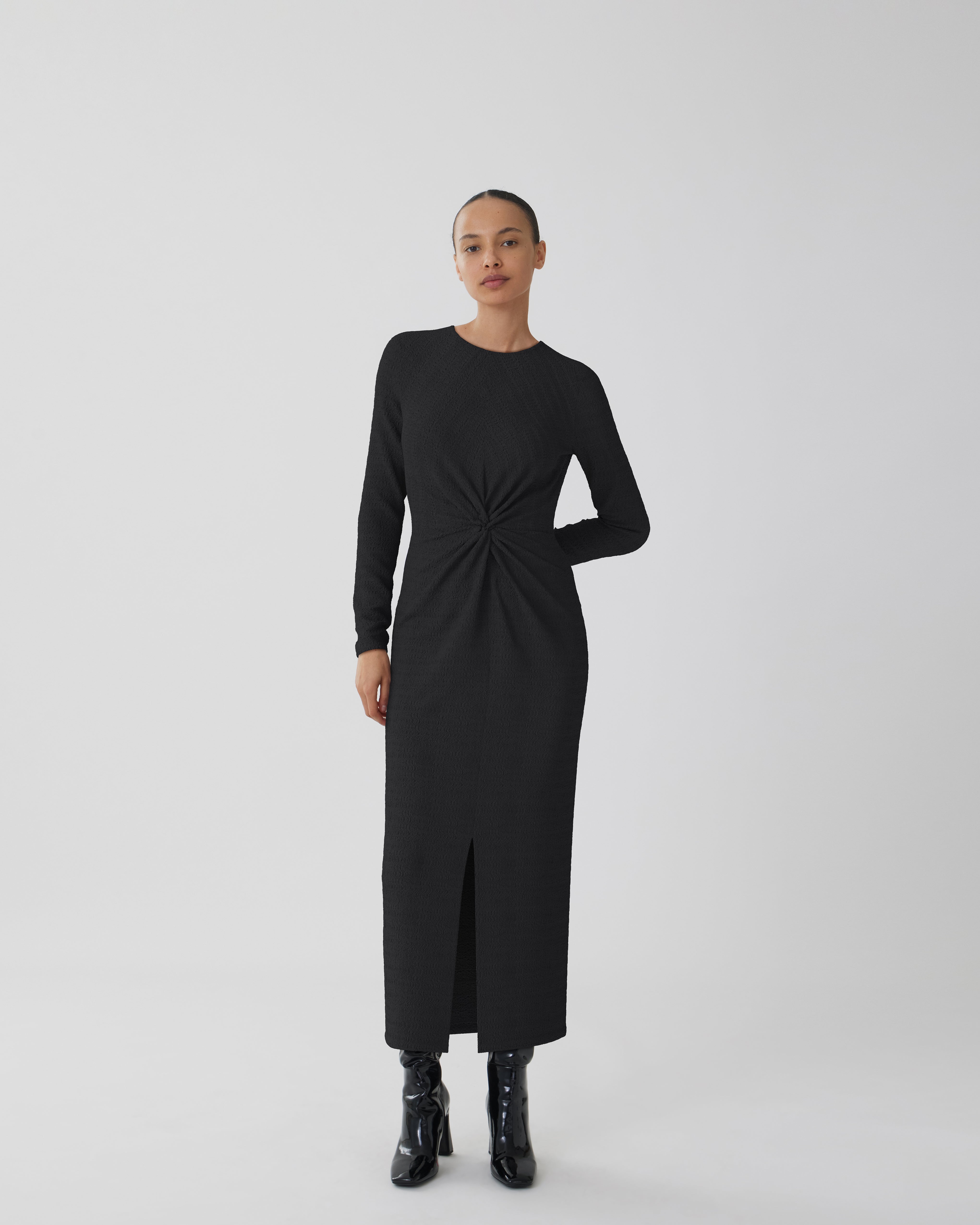 Lucia Midi Dress (Black Beauty)