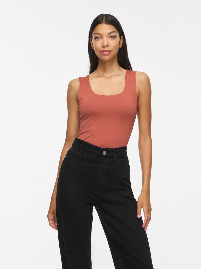 Kennza O-Neck Tank Top (Marsala)