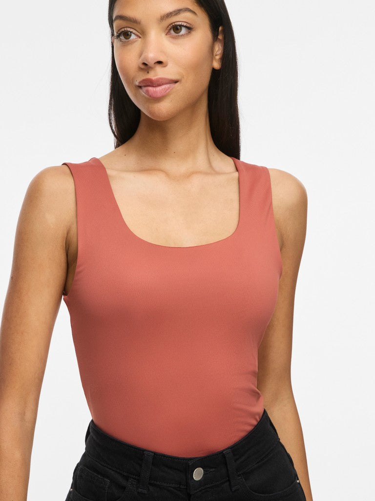 Kennza O-Neck Tank Top (Marsala)