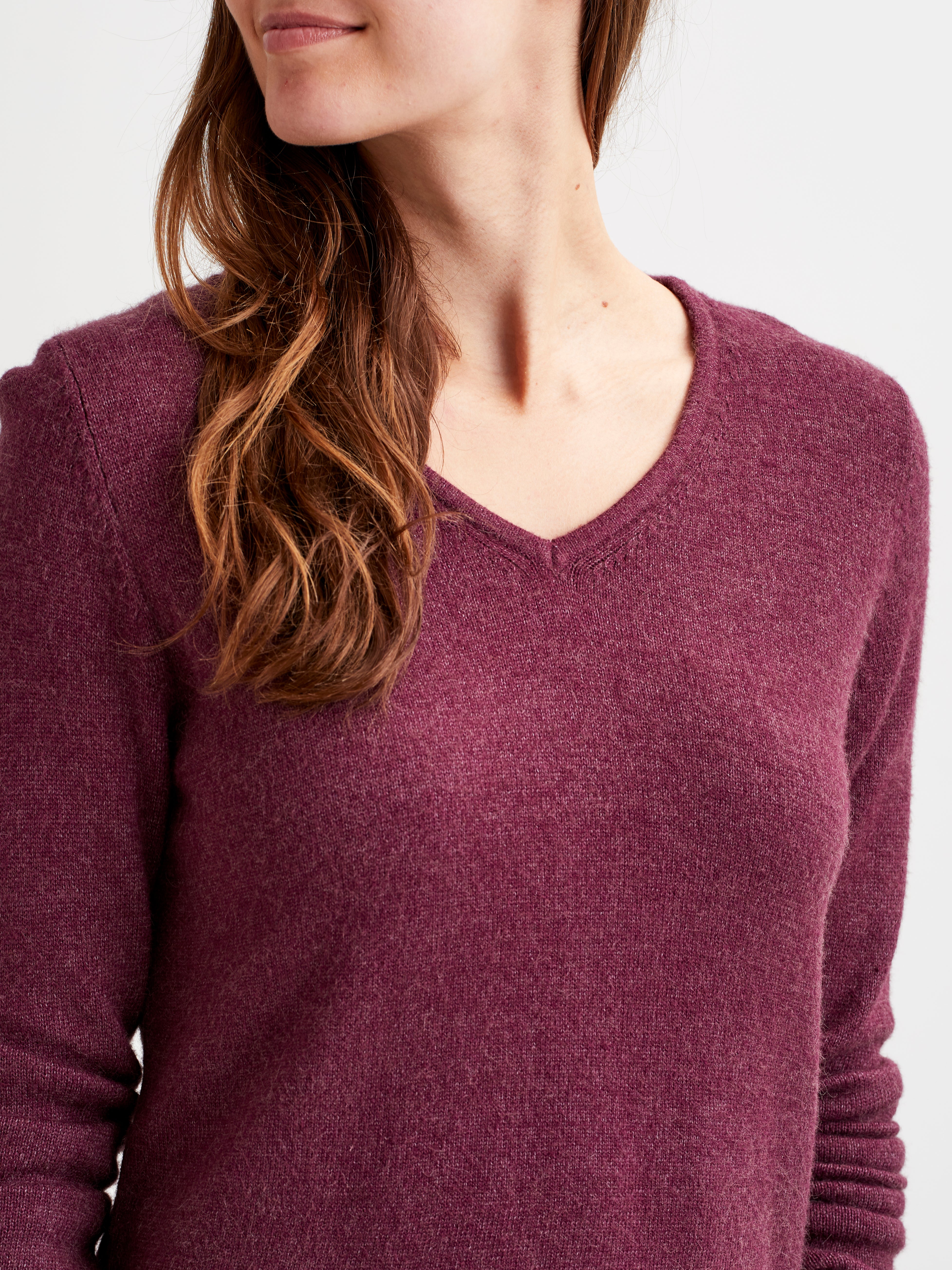 Miela V-Neck Jumper (Dark Fig/Melange)