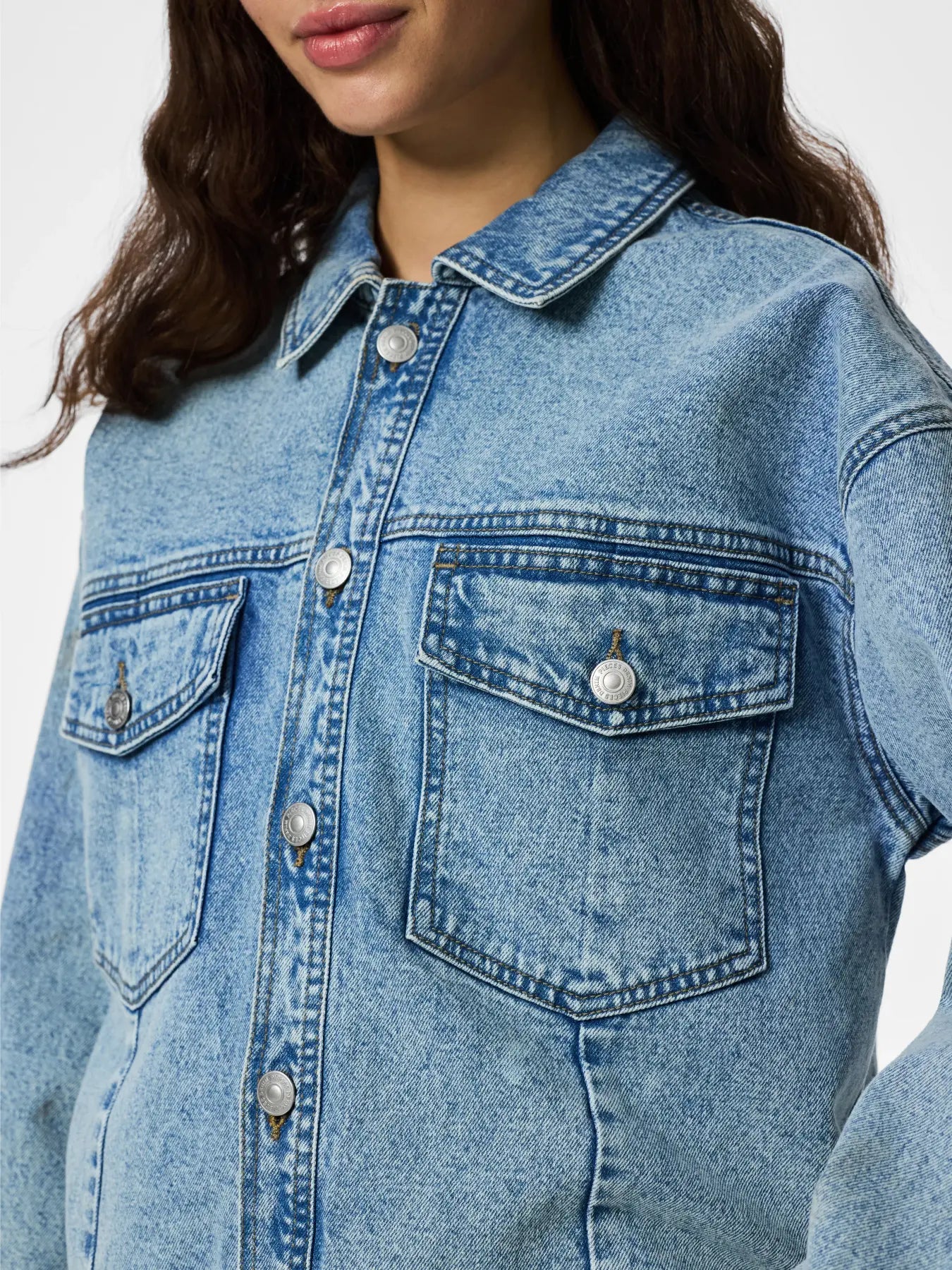 Elma Denim Jacket (Medium Blue)
