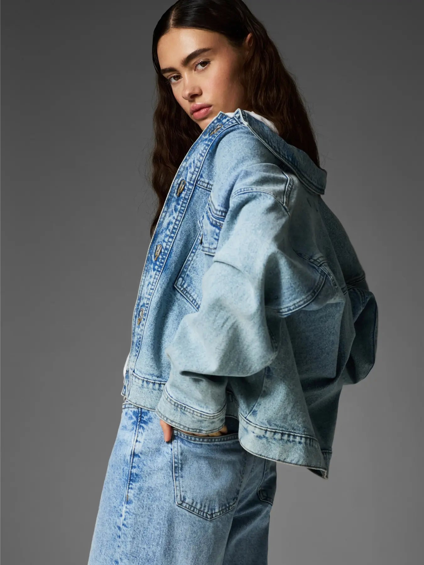 Elma Denim Jacket (Medium Blue)
