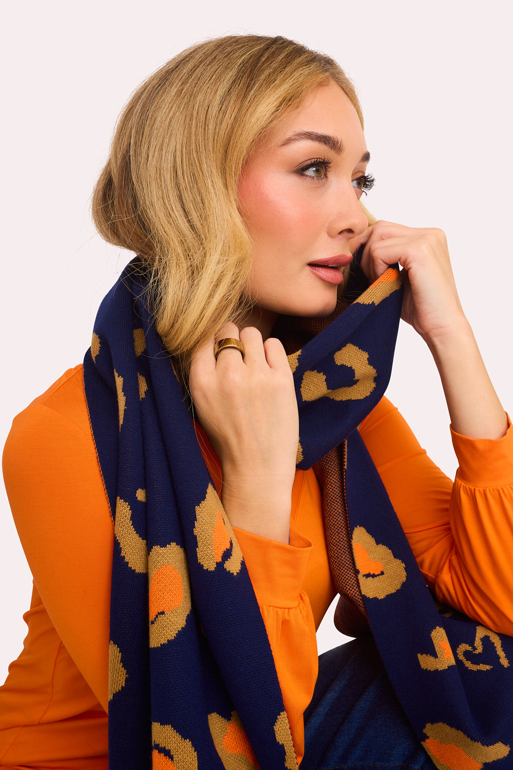 ** PRESALE **Equinox Scarf (Navy) Delivery w/c Nov 2nd