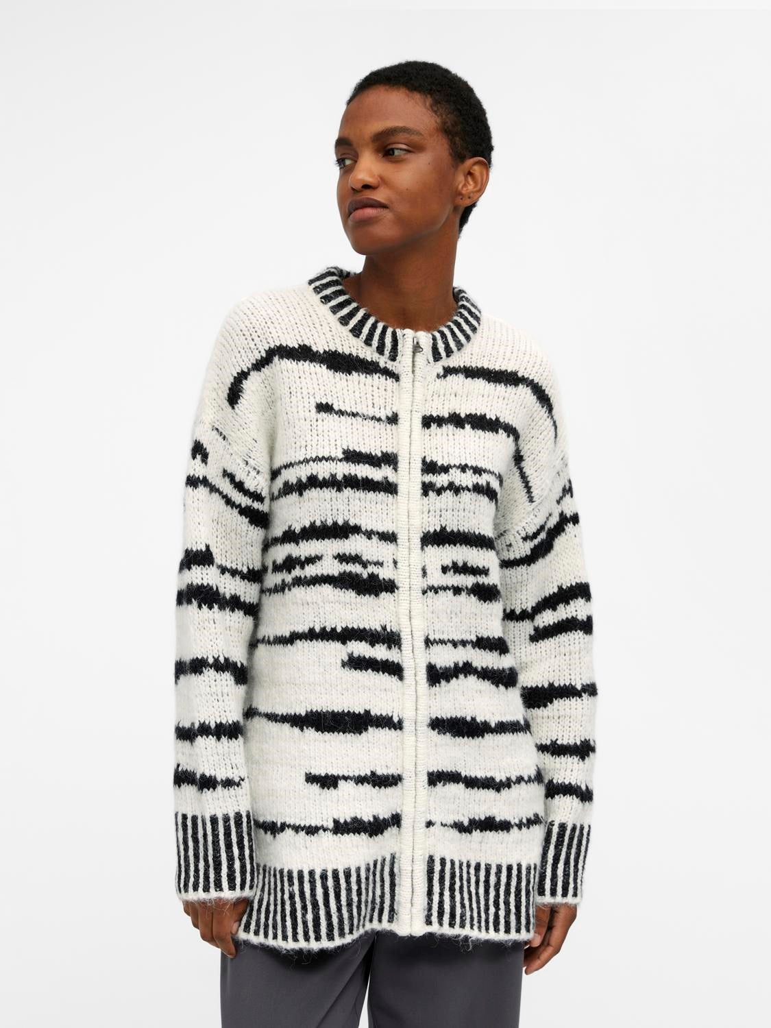 Tessa Knit Cardigan (Black/White)