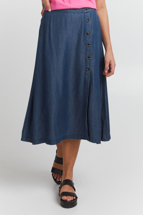 Lambrey Midi Skirt (Dark Blue)