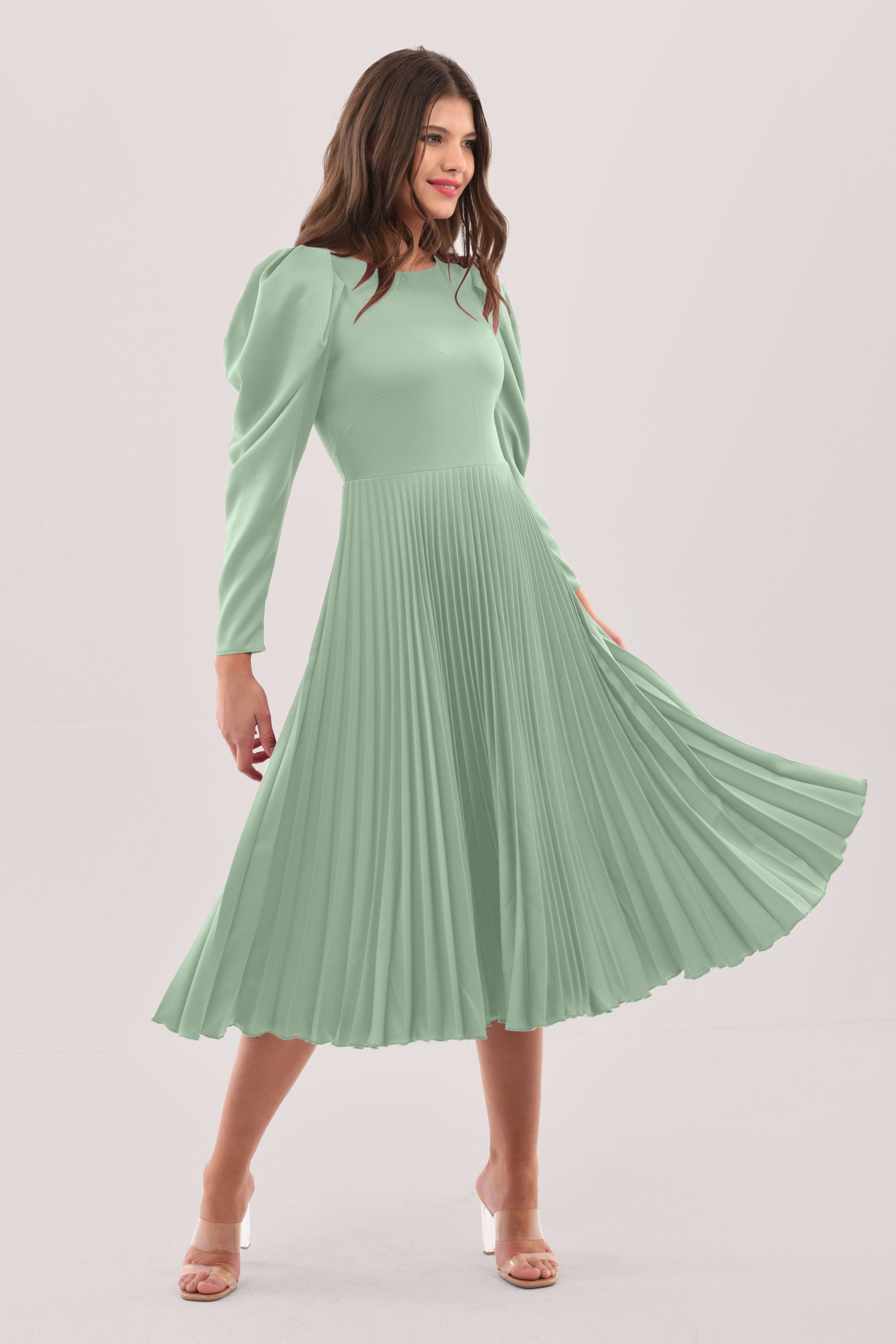 Closet mint pleated dress 
