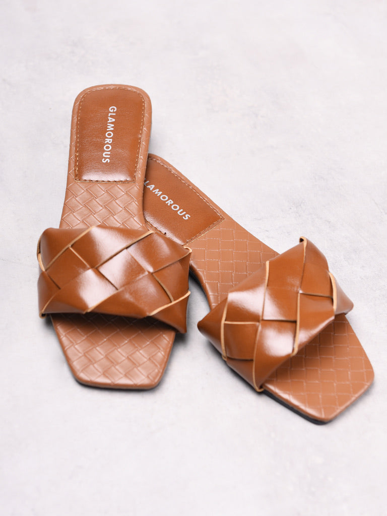 Woven Flat Slide Sandals (Tan)