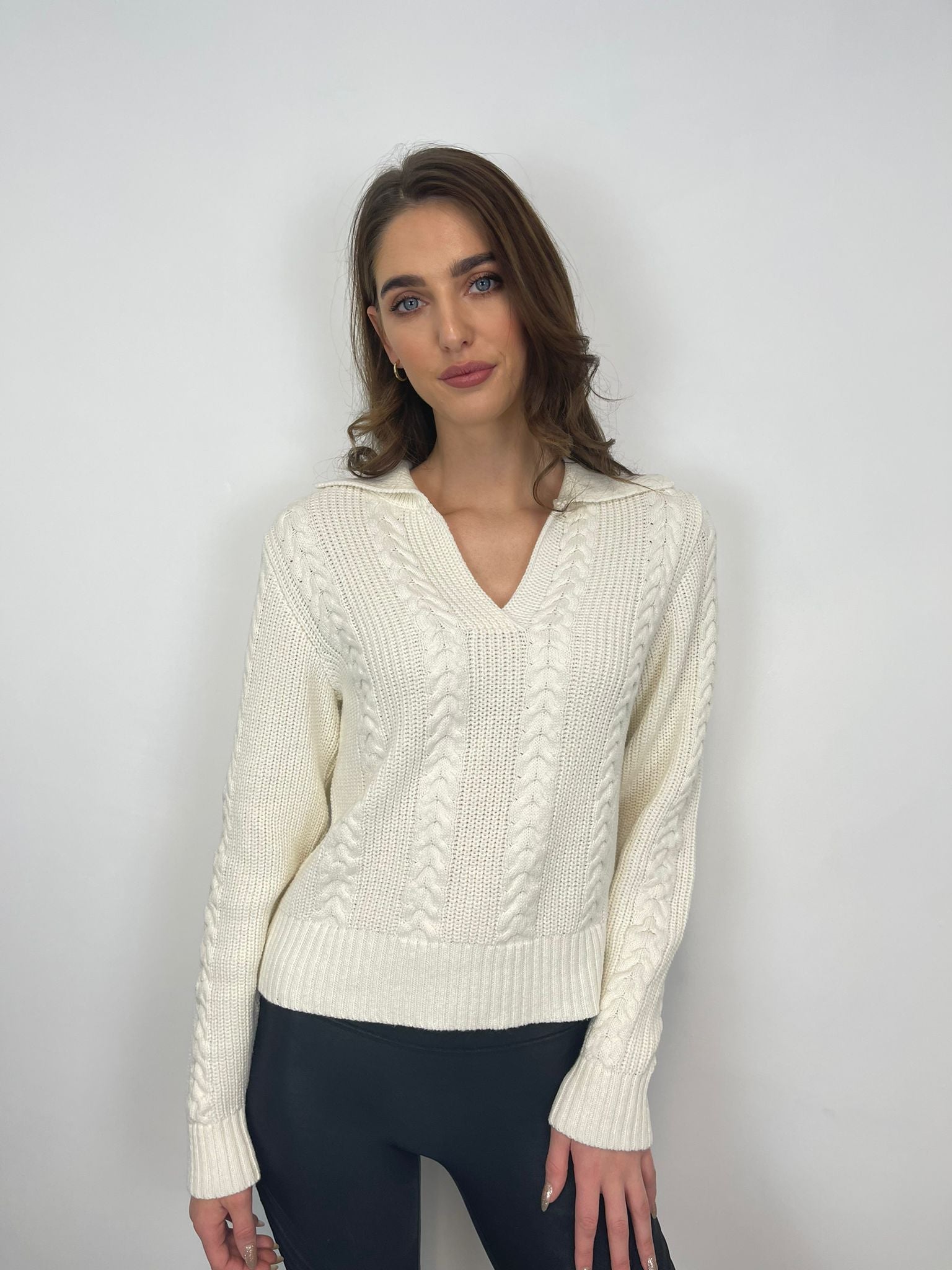Asha Cropped Knitted Jumper (Cream)