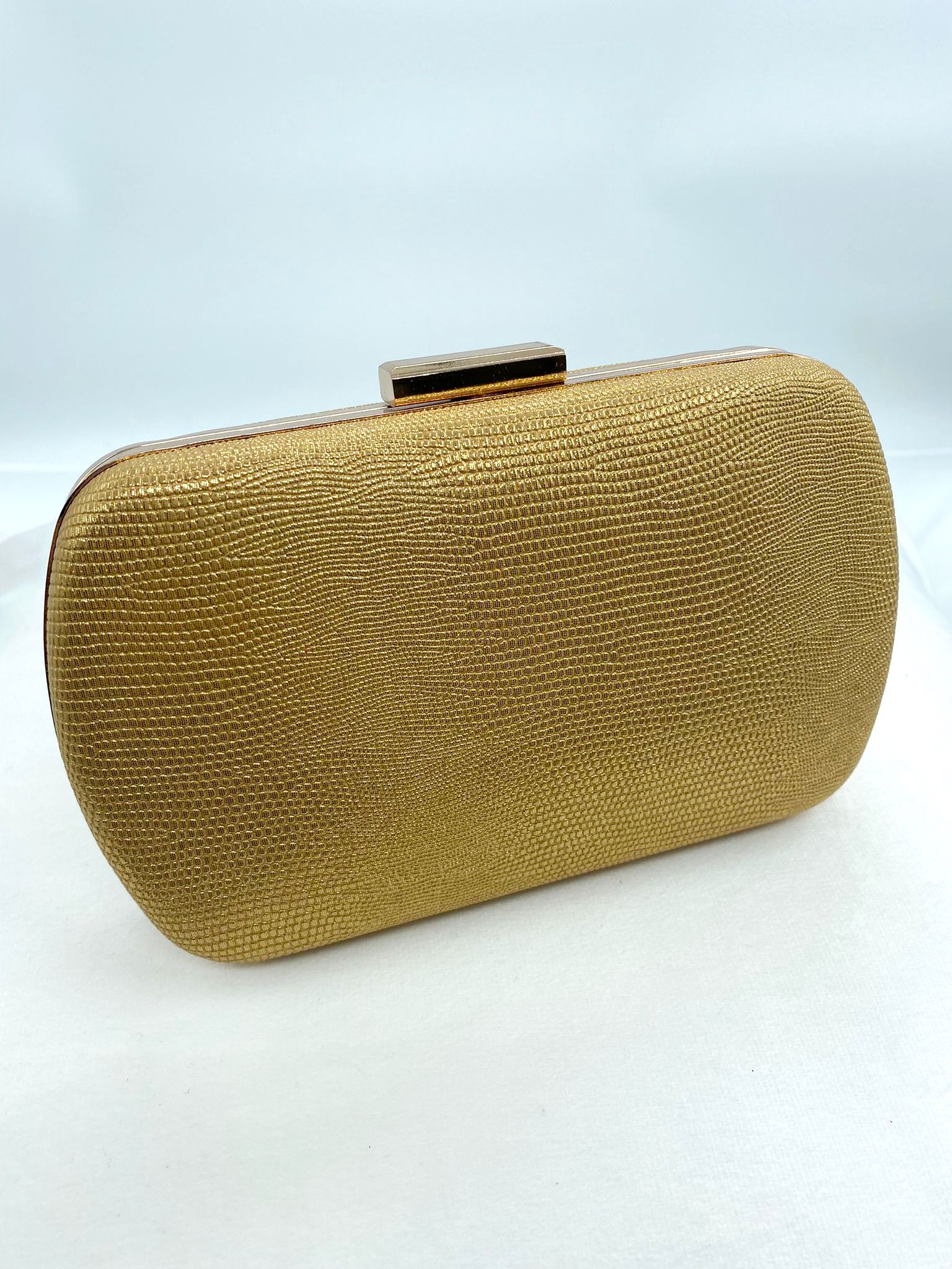 Shirley Textured Clutch (3 Colours)