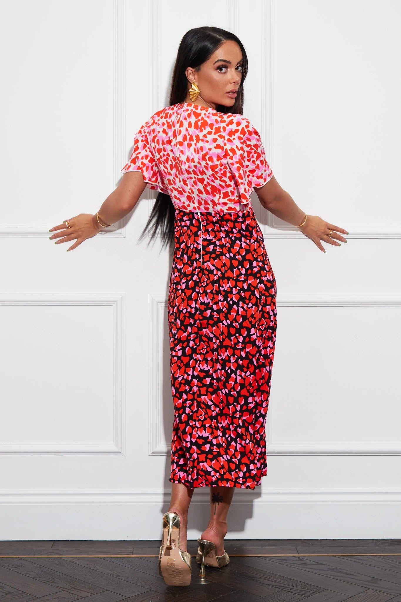 Levi Angel Sleeve Midi Dress (Multi)