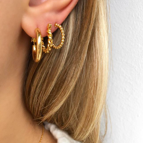 2cm gold hoop earrings