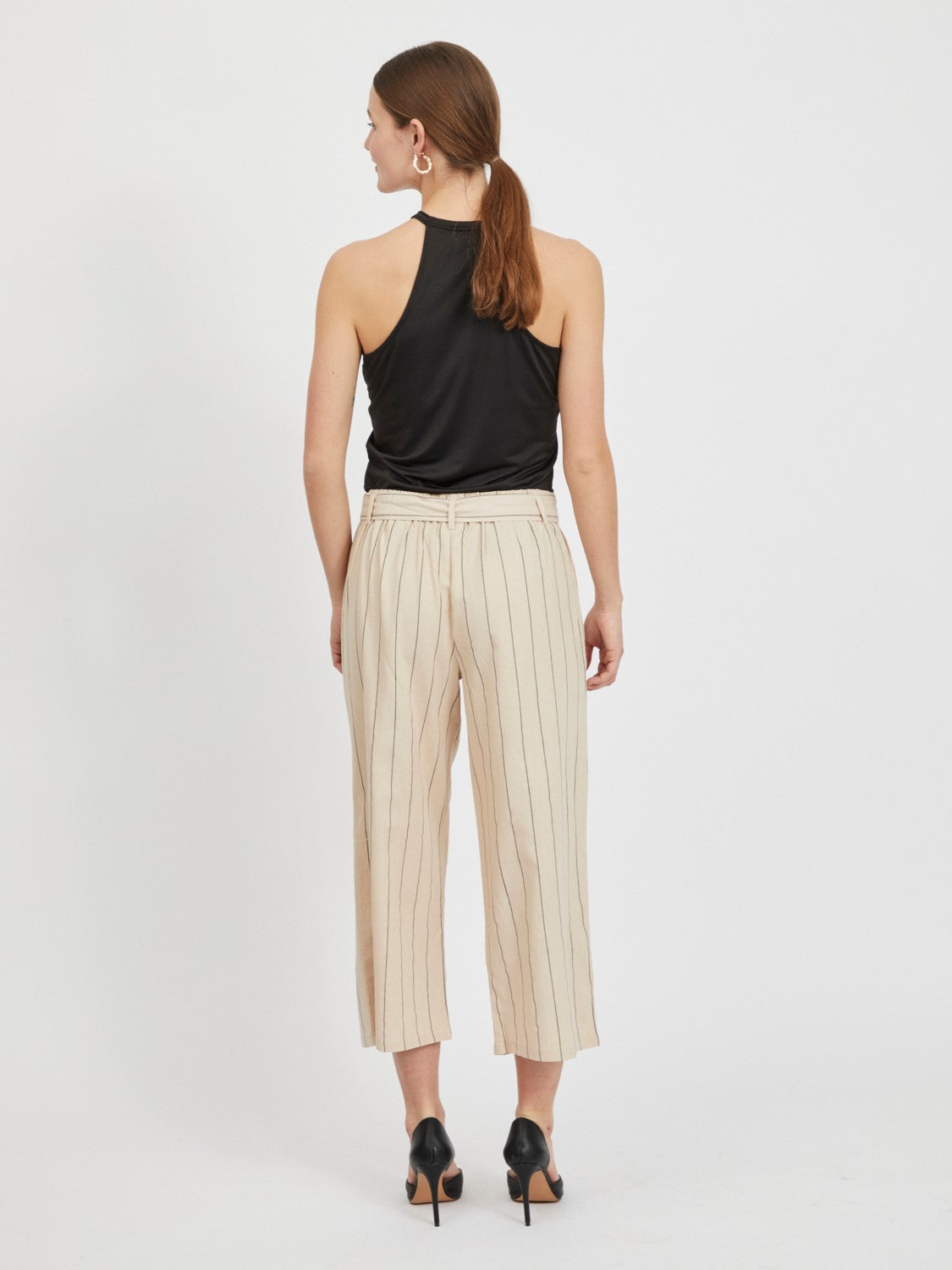 Carly Cropped Trousers (Beige)