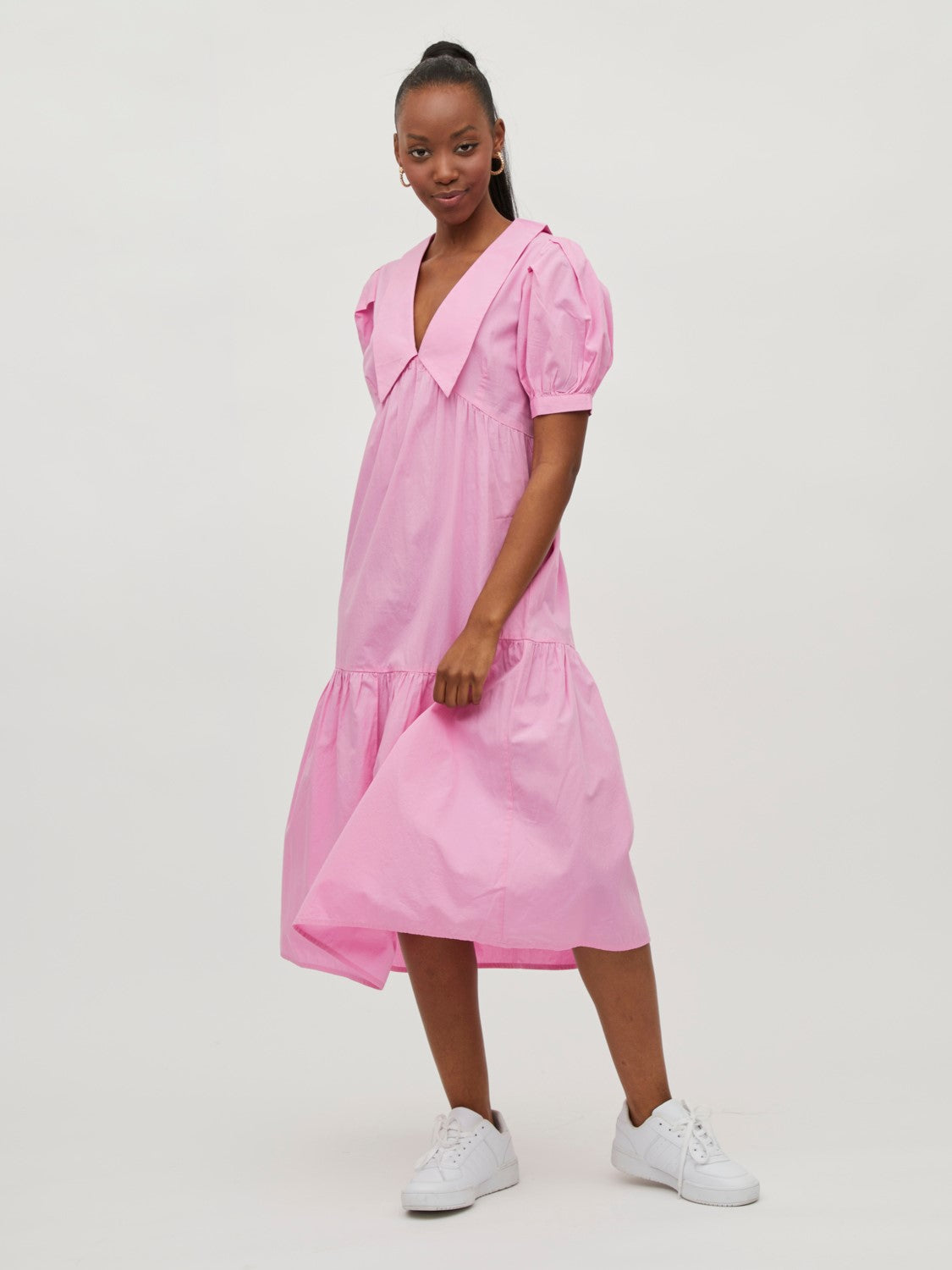 Tylla Short Sleeve Midi Dress (Pink)